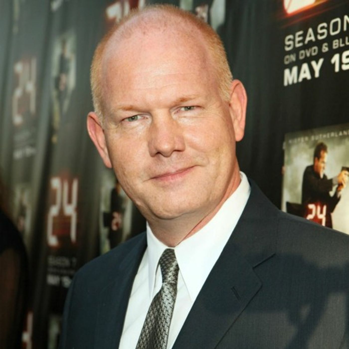 Episode 220 - Interview With Glenn Morshower!