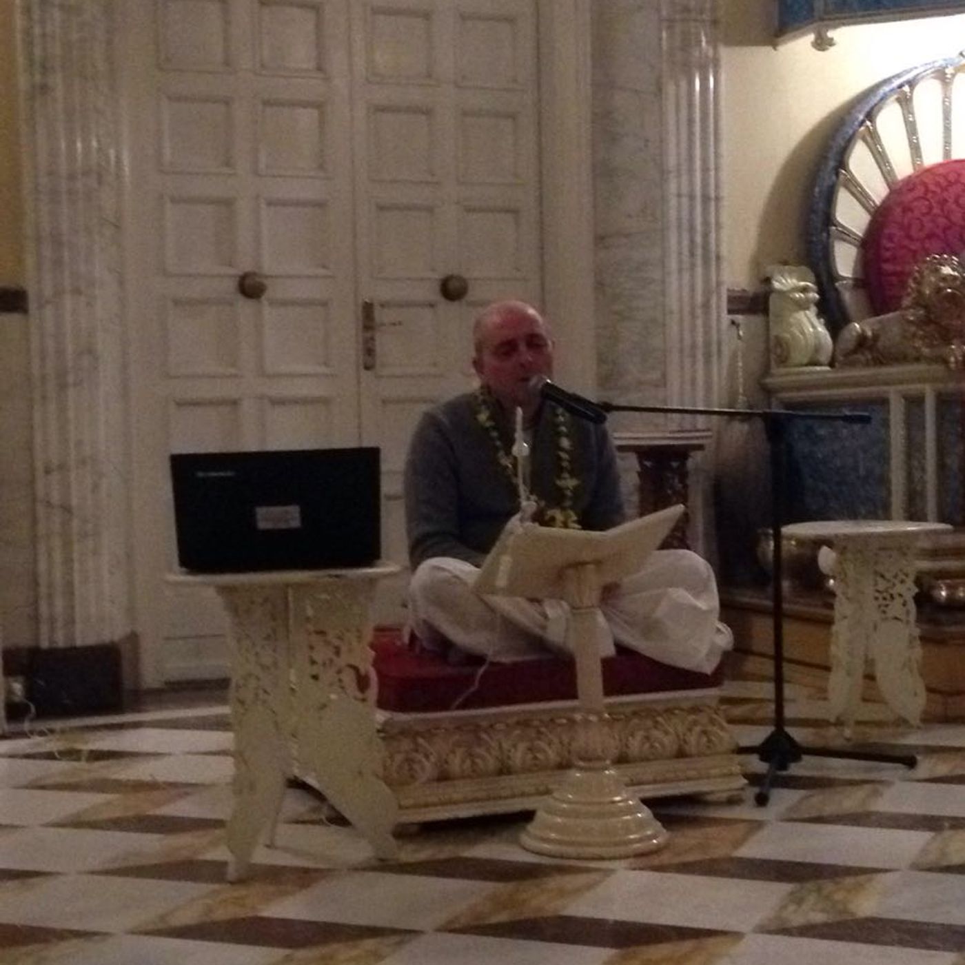 Seminari spirituali a Villa Vrindavana