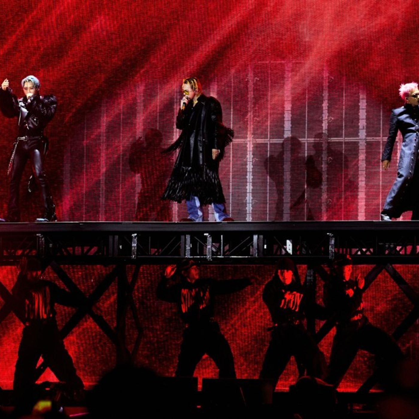BIGBANG Celebrate 20 Years Together With MetLife Stadium Concert: 13 Best Moments episode artwork