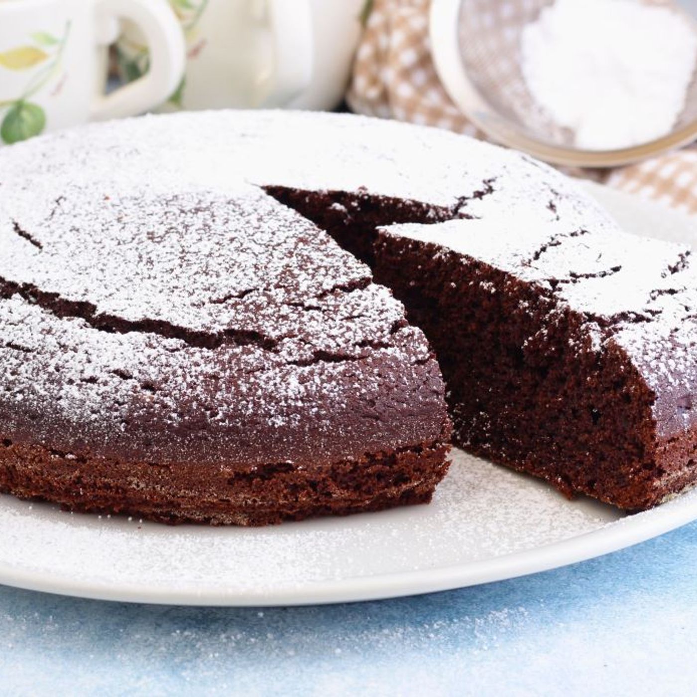 Torta al cacao e yogurt morbida e umida