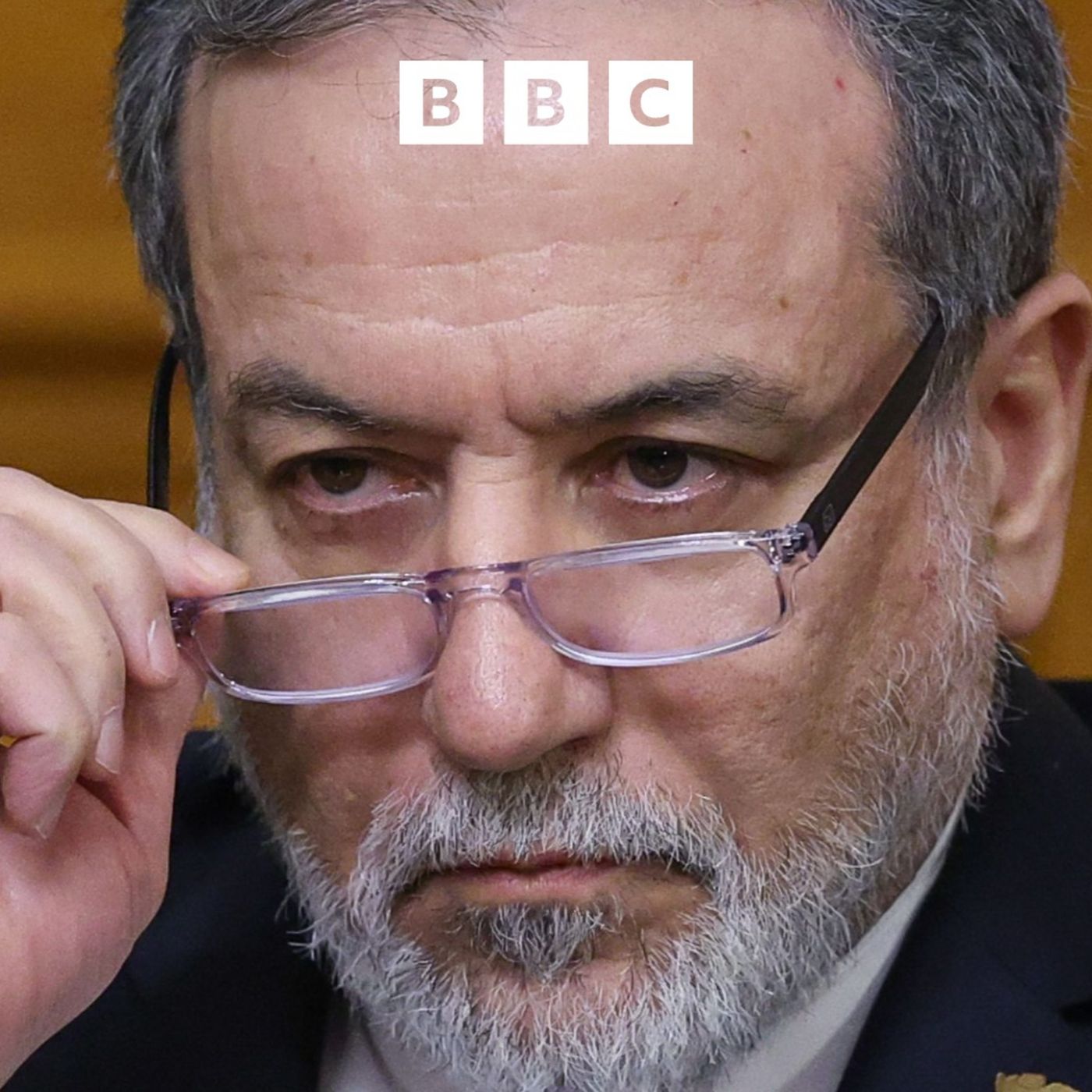 Iran foreign minister responds to Trump intervention threats