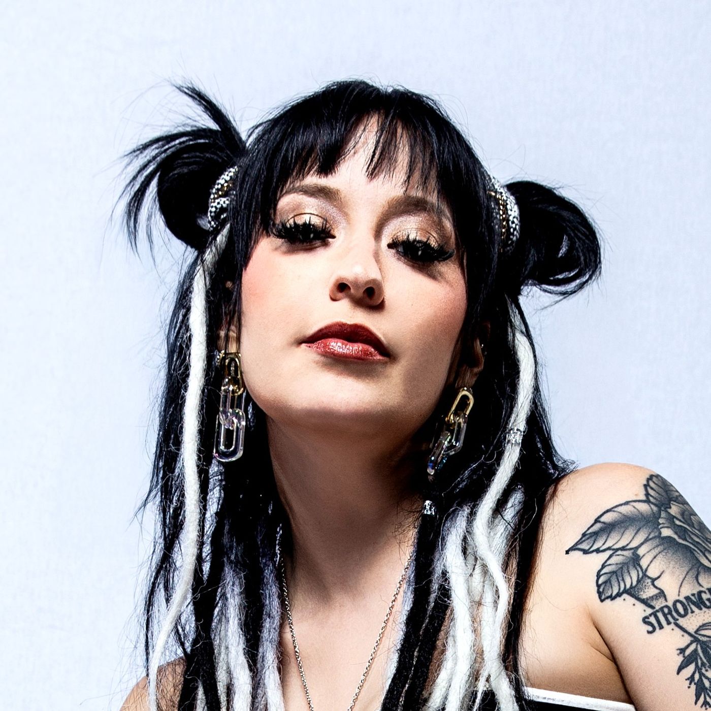Zahna Unleashed with LA Lloyd: “Defiler,” Faith, and Her Darkest Evolution Yet episode artwork
