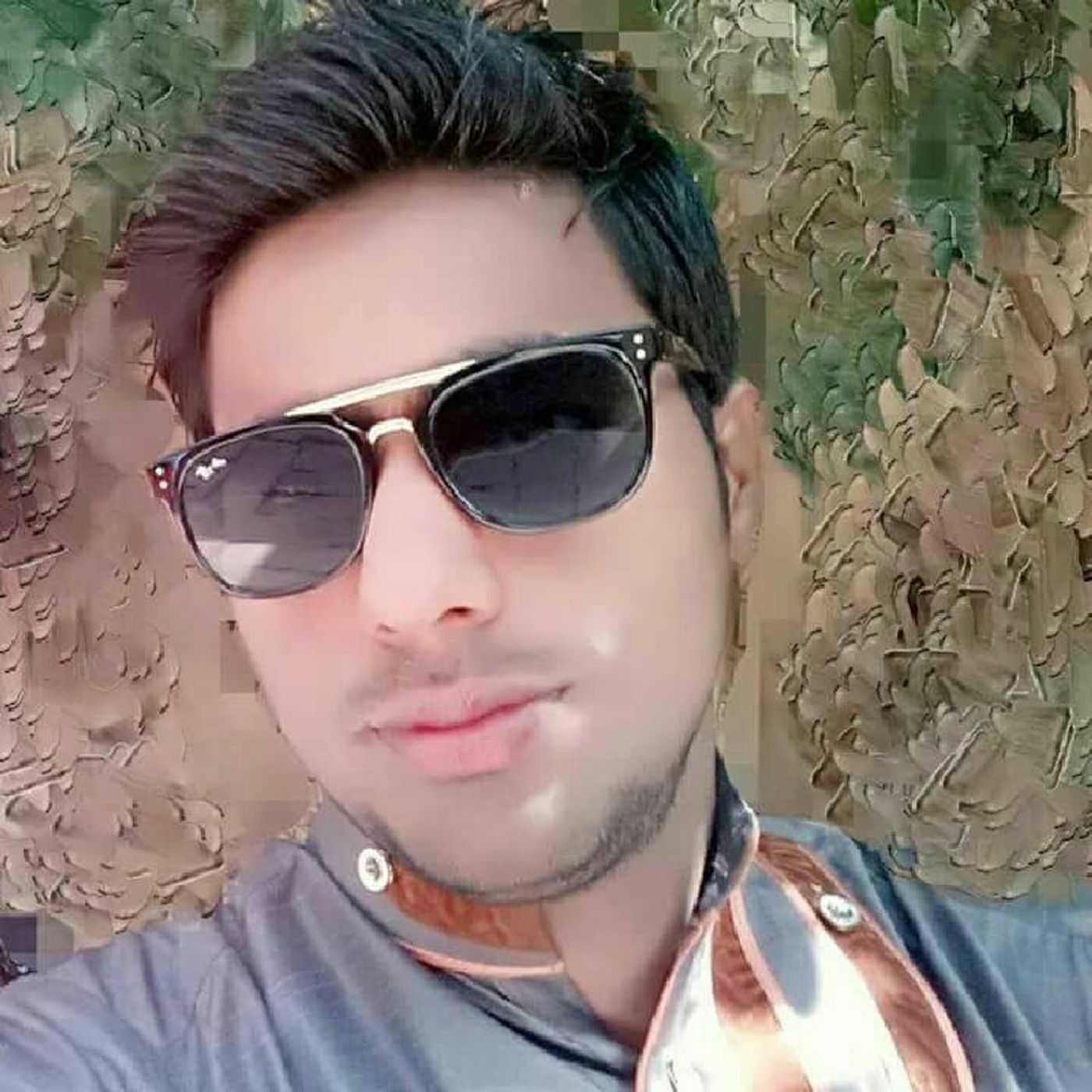 R J Waqar Ahmed\'s show