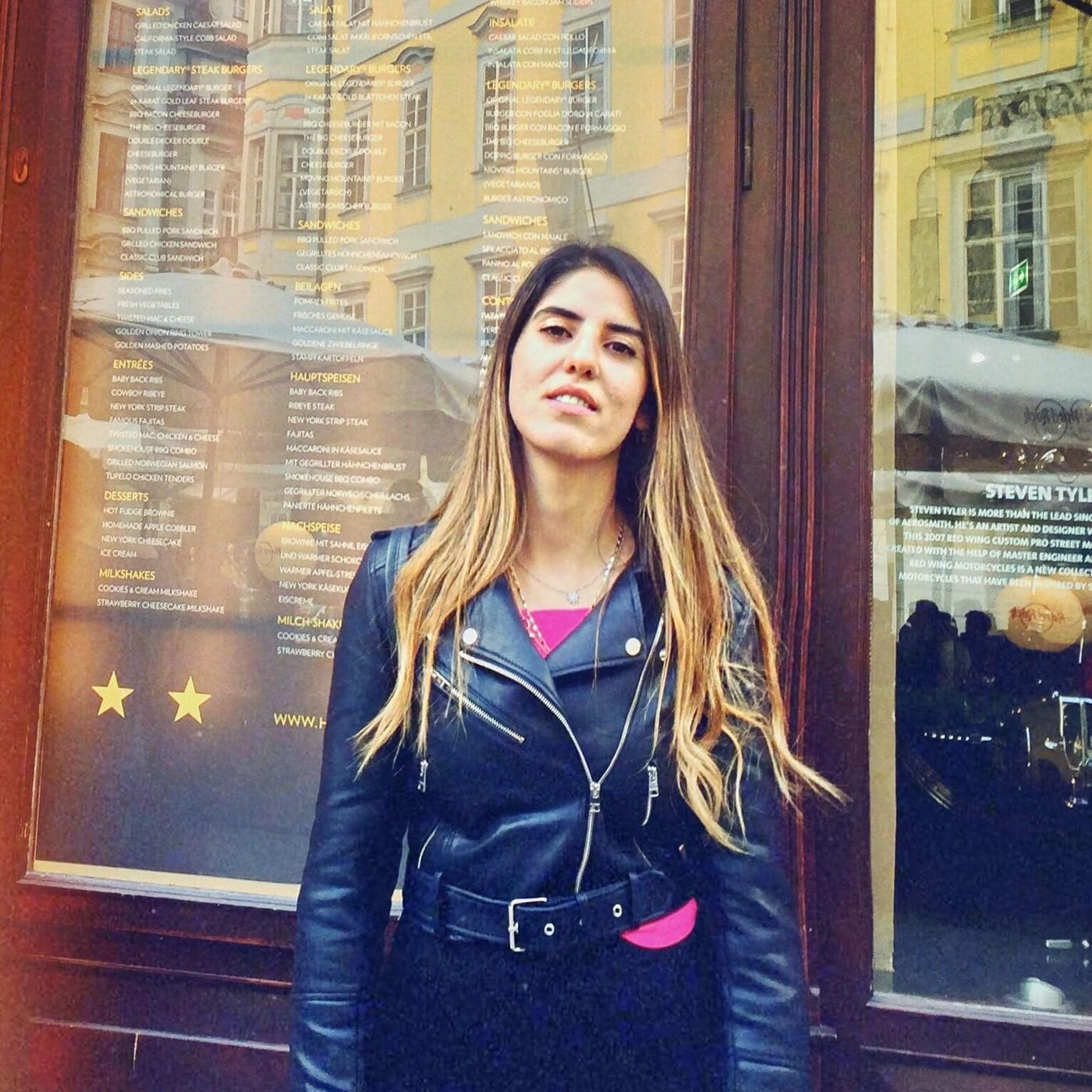 'Kimi zaman yalnız kalabilmek mutluluğun ilk koşulu'