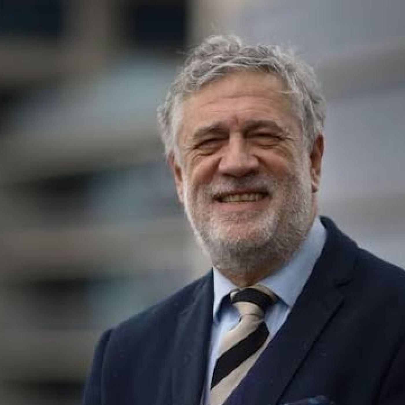 Dr. Luis Tonelli – Analista Político La Bisagra episode artwork