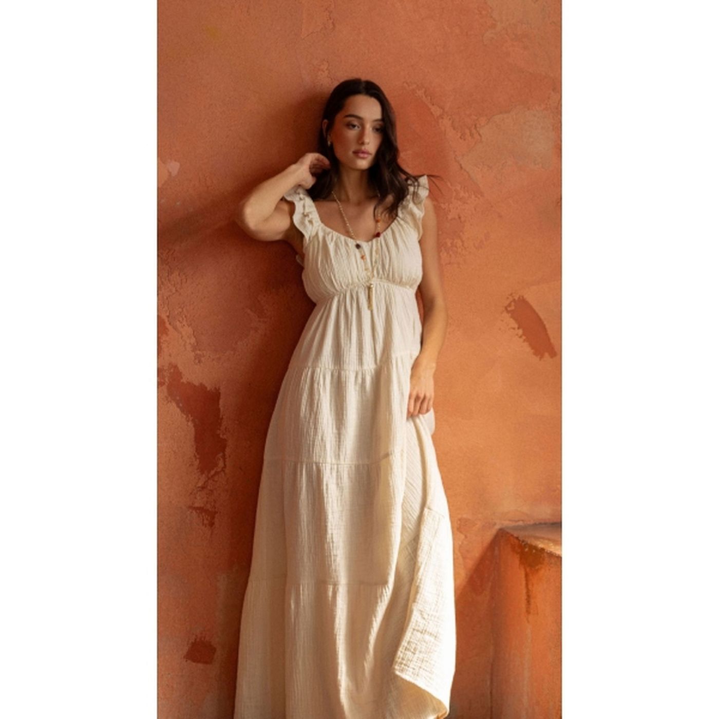 3 Color Trends Making Their Way to Your Warm-Weather Closet episode artwork
