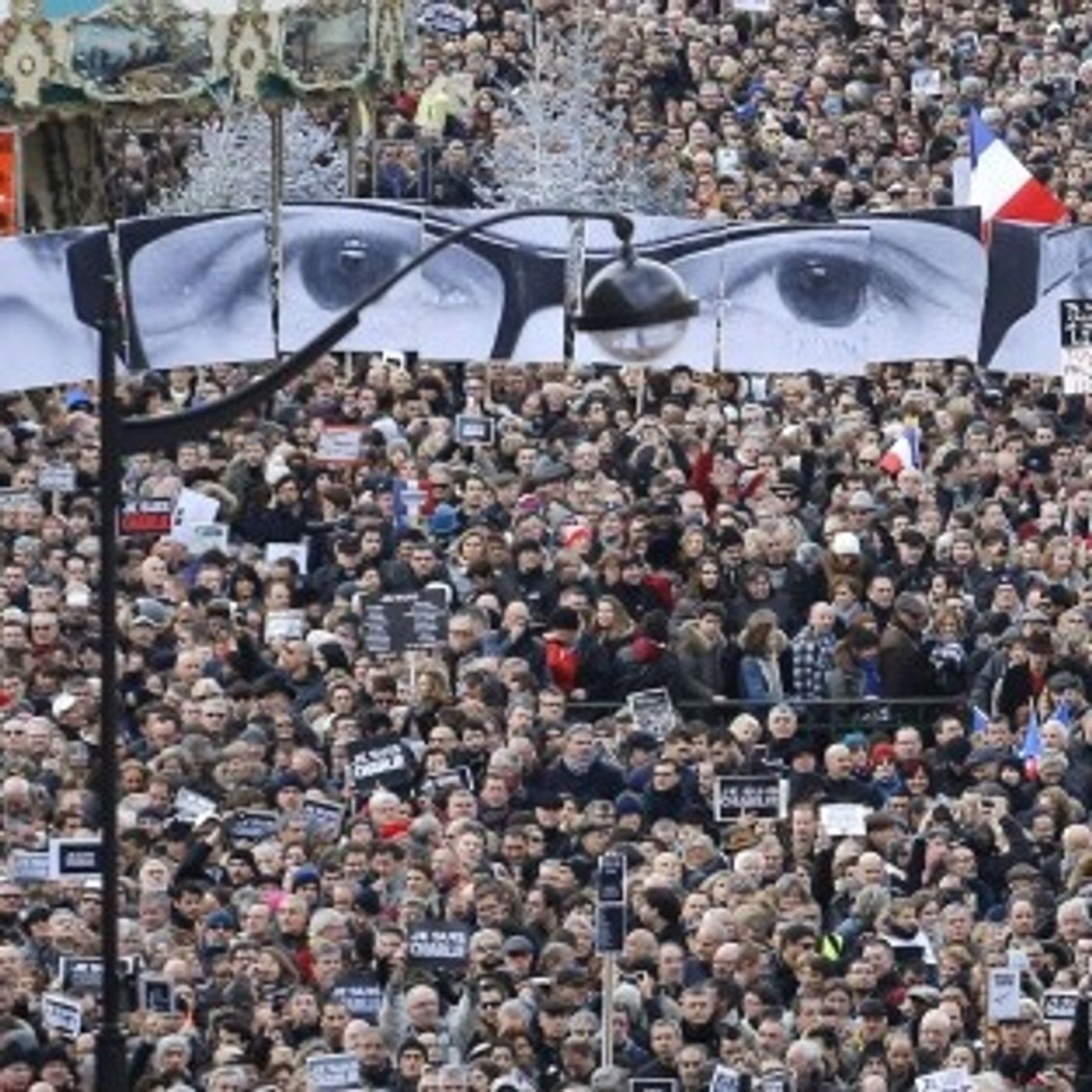 Dalla manifestazione di ieri a Parigi episode artwork