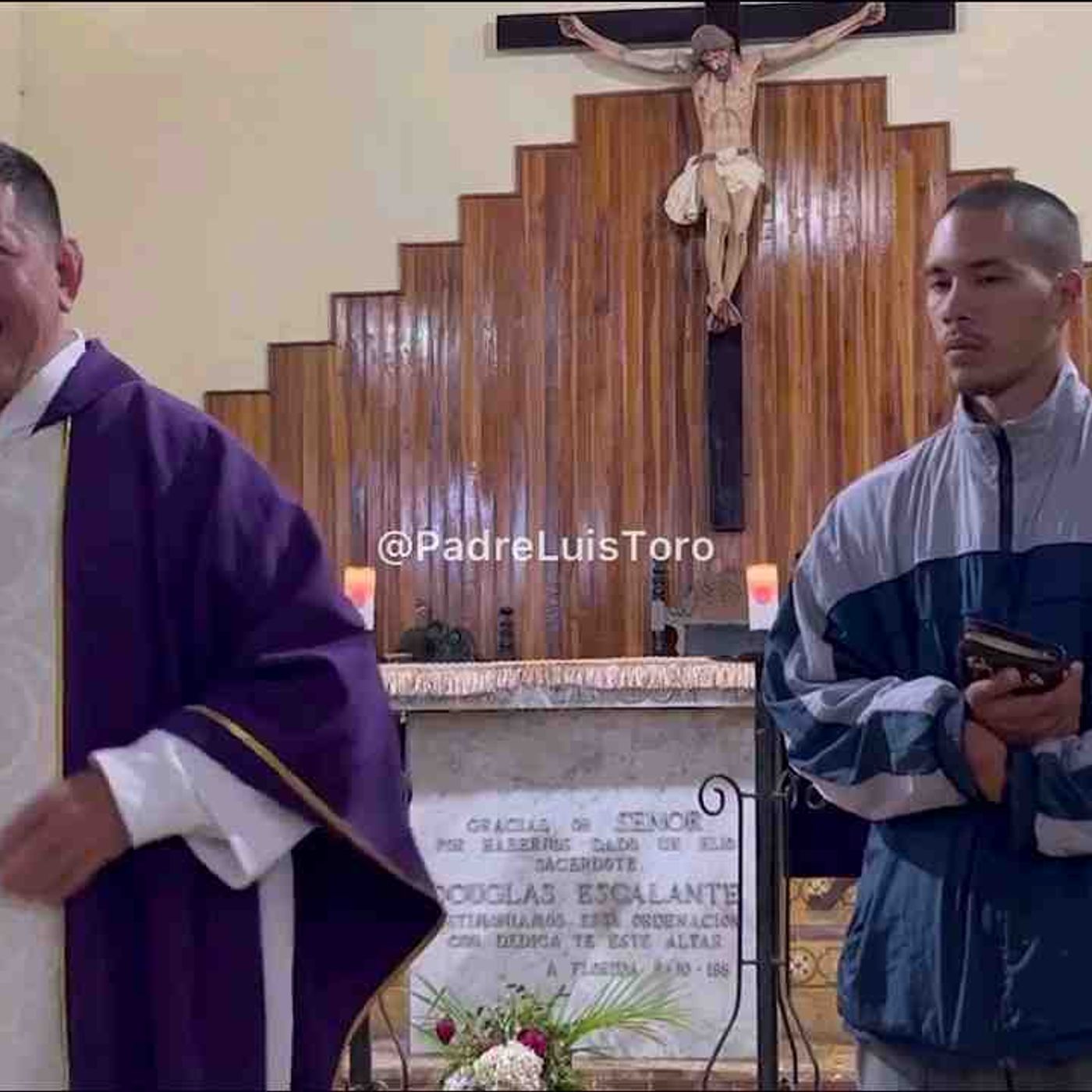 Padre Luis Toro. La Madre del Rey(MP3_160K) episode artwork