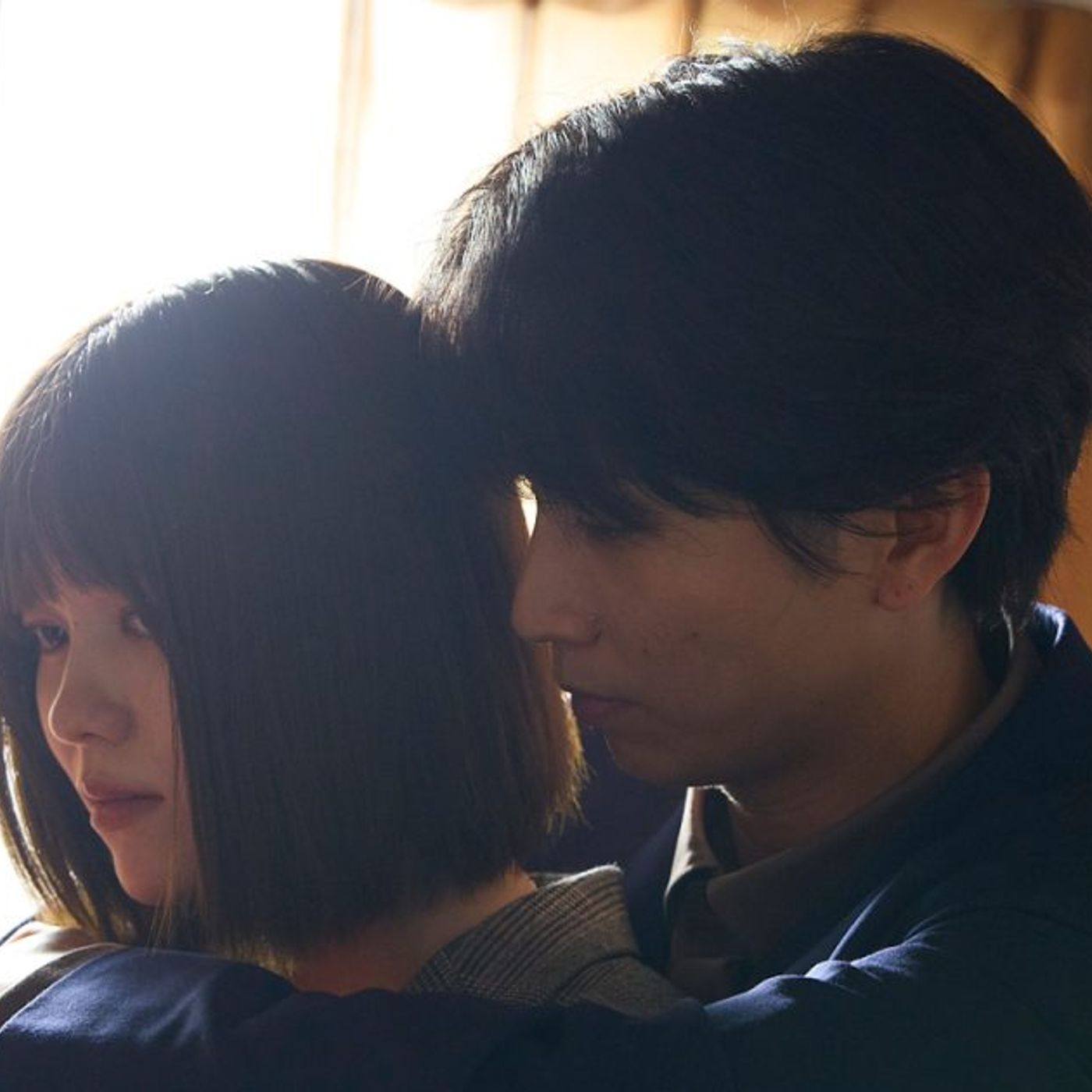 兵頭（田中樹）が背後から優しくバックハグ！ドラマ『ハイド＆シーク 0秒前の彼女』第3話あらすじ＆場面写真解禁