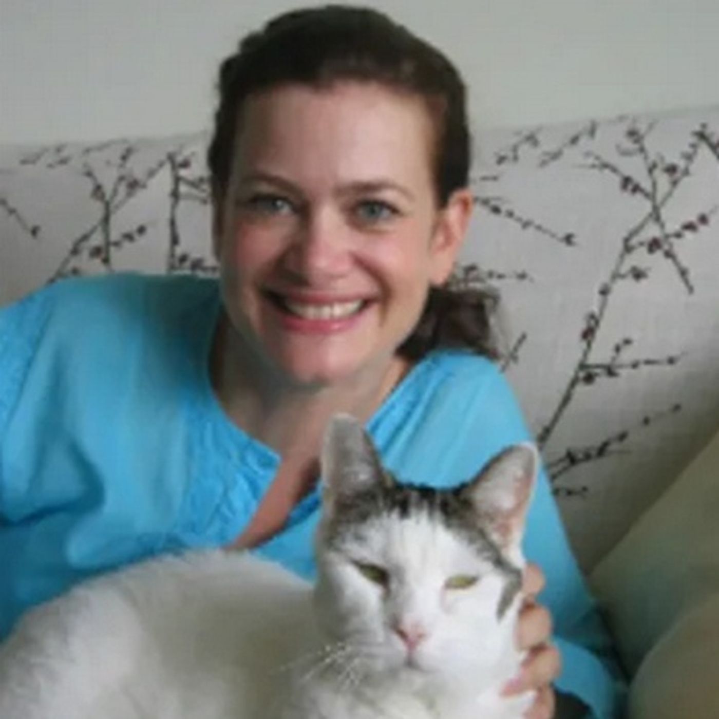 Rob McConnell Interviews - SUE PIKE - The Animal Talker