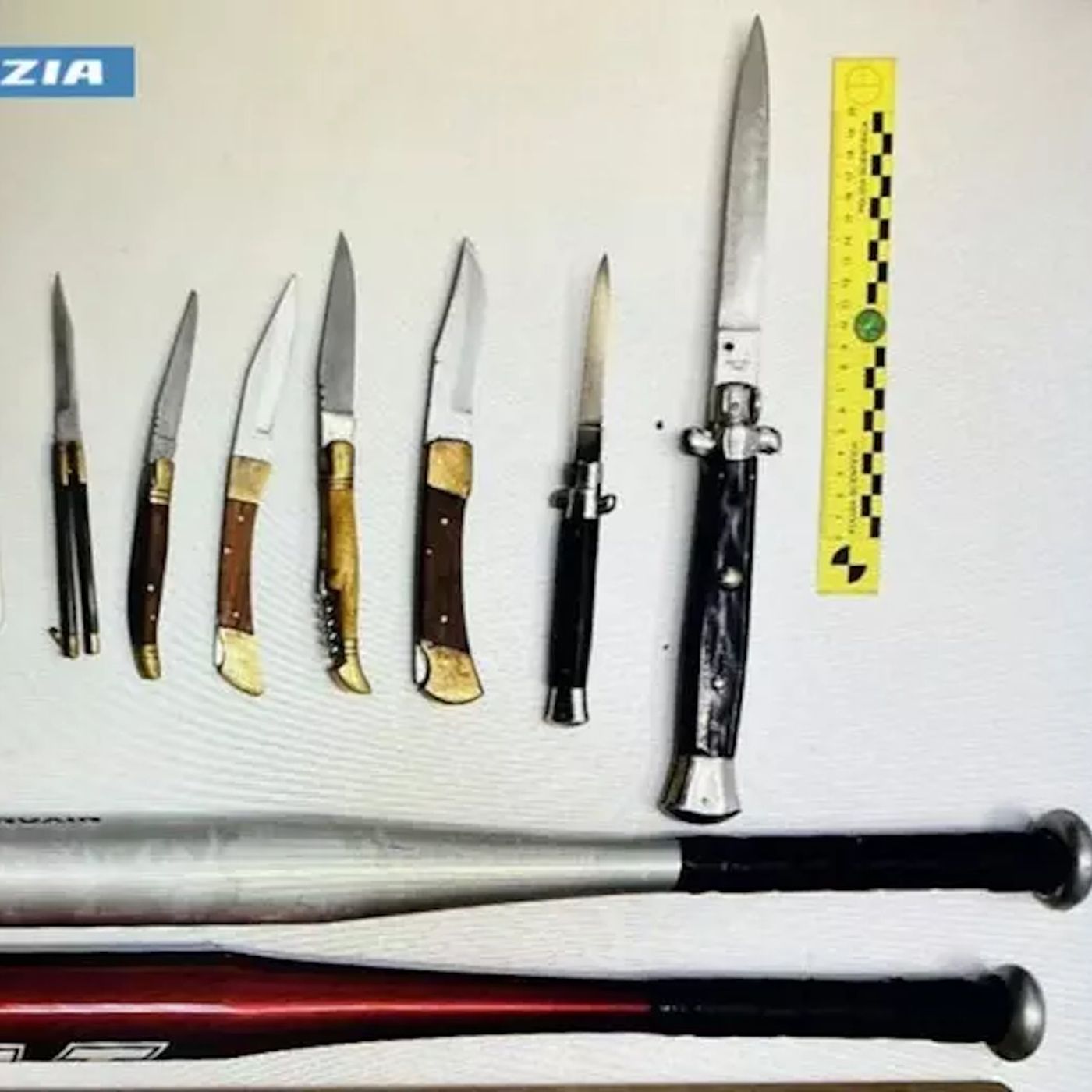 Maltrattamenti alla compagna, divieto di avvicinamento episode artwork