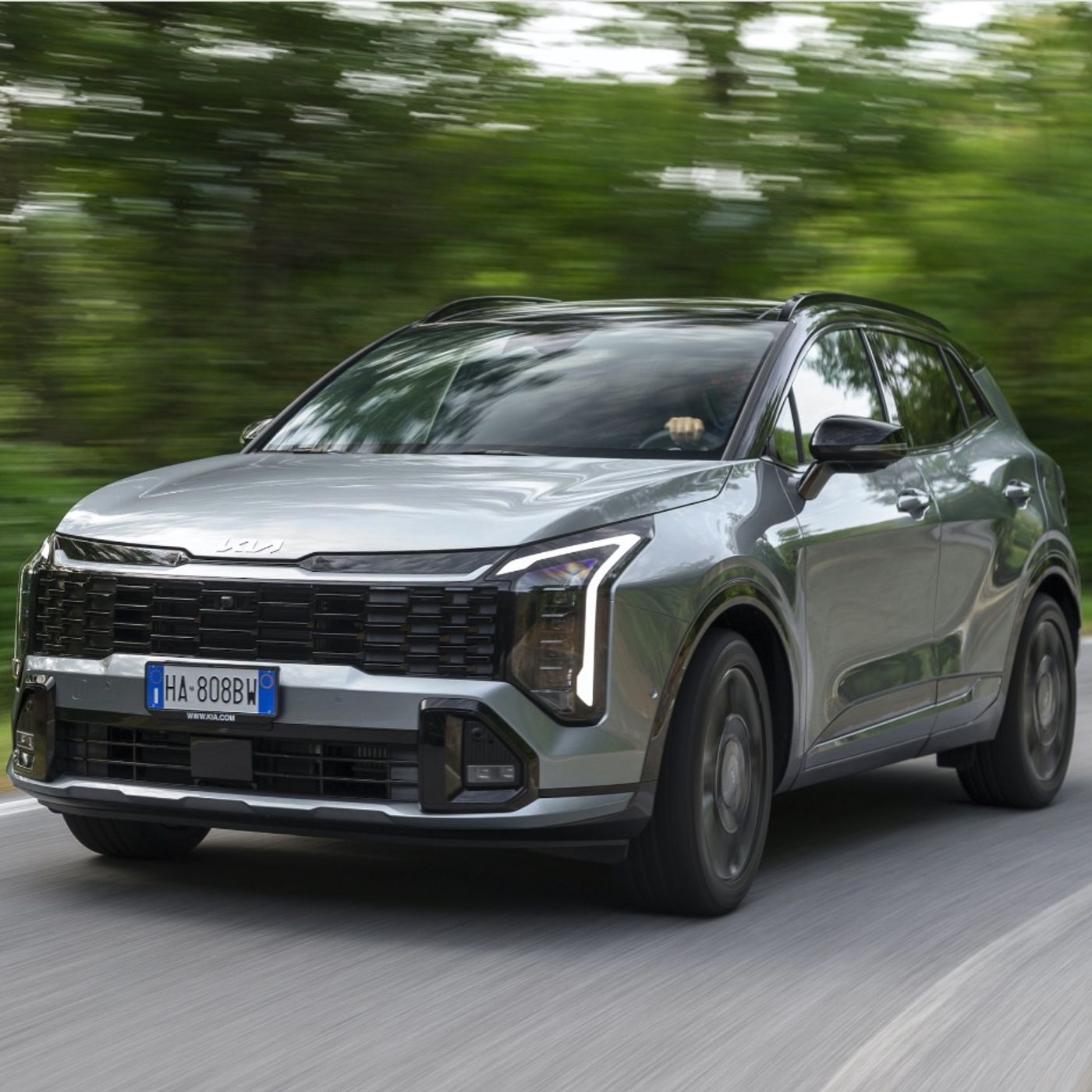 Kia Sportage - il SUV che sa adattarsi a ogni viaggio episode artwork