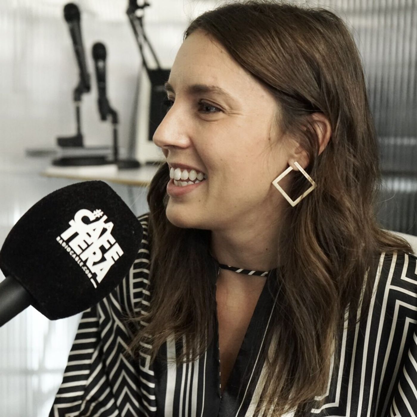 🔴 NOTICIAS: "INFLACIÓN Y CLIMA EN FRENESÍ, PERO AL FIN 'SOLO SÍ ES SÍ' " . ENTREVISTA CON IRENE MONTERO. #LaCafeteraIRENEMONTERO