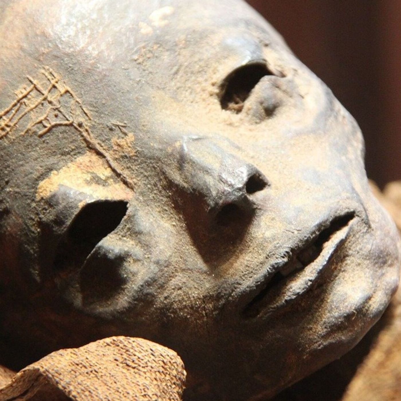 Voces del Misterio RELATO DE TERROR: El papiro de la muerte episode artwork