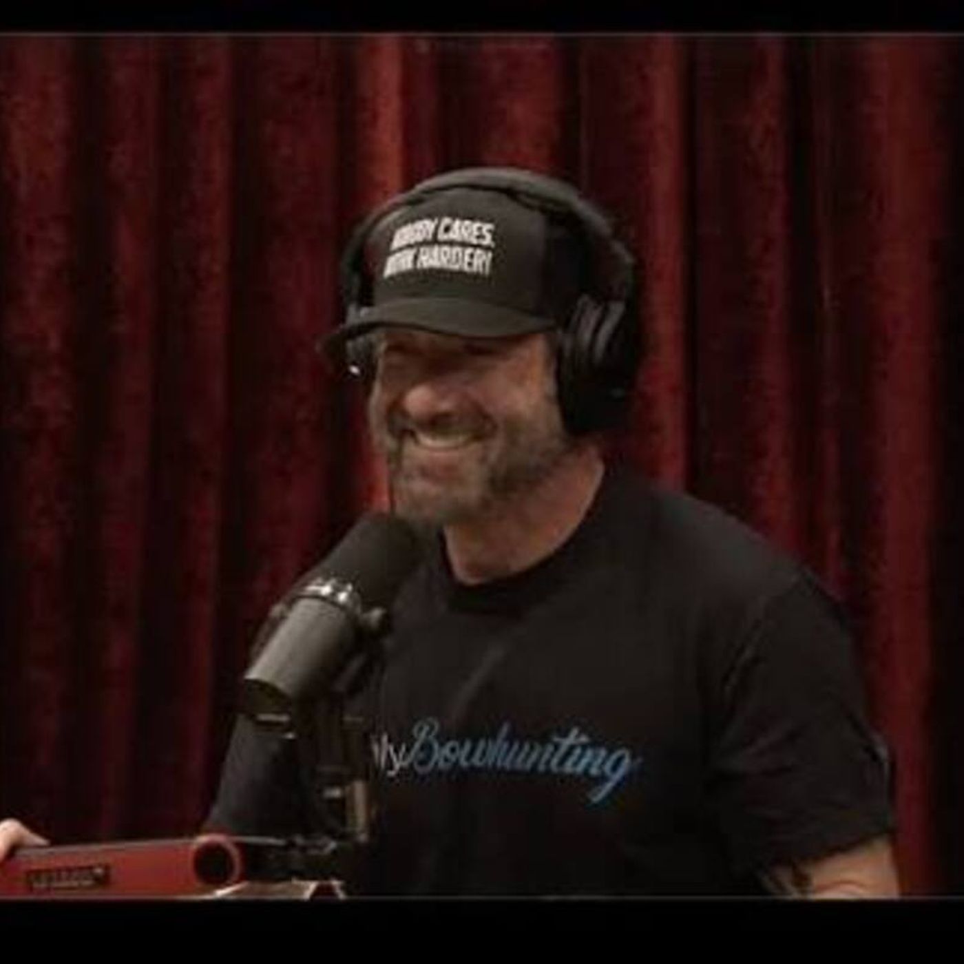 Joe Rogan Experience _2316 - Cameron Hanes(M4A_128K)