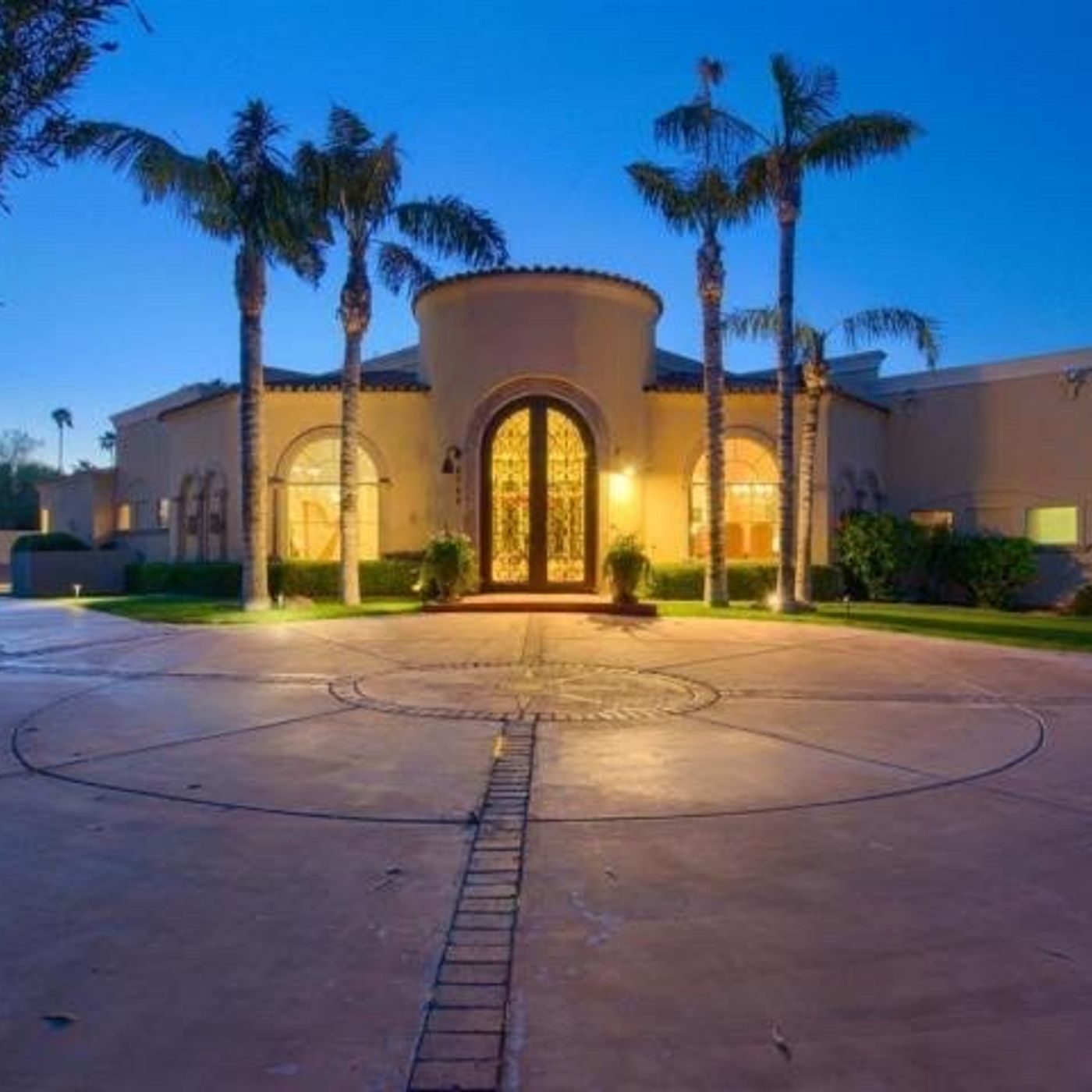 Phoenix Real Estate Round Up