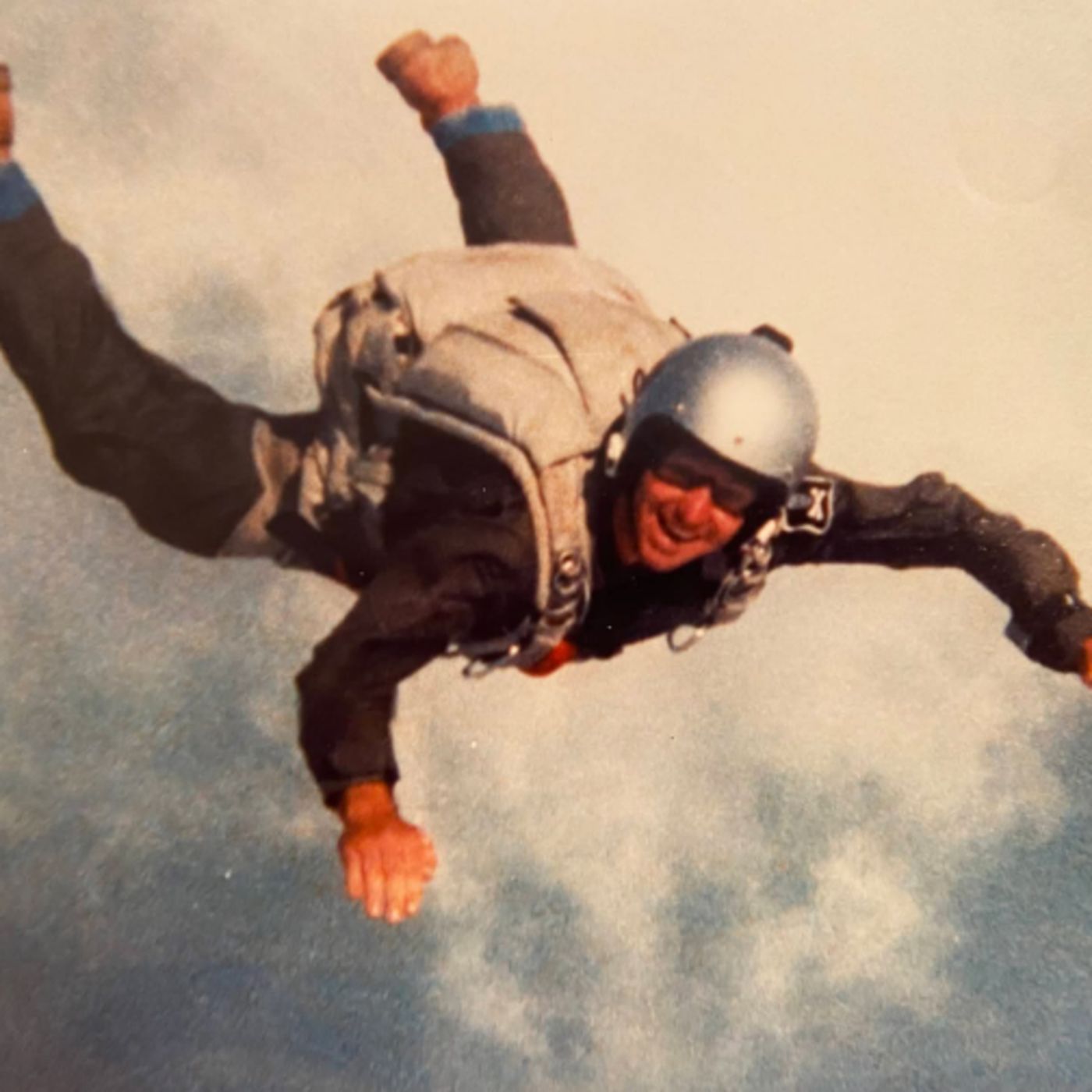A Conversation With Ted Traver (Ret'd SEAL/Teams 1,6,8) episode artwork