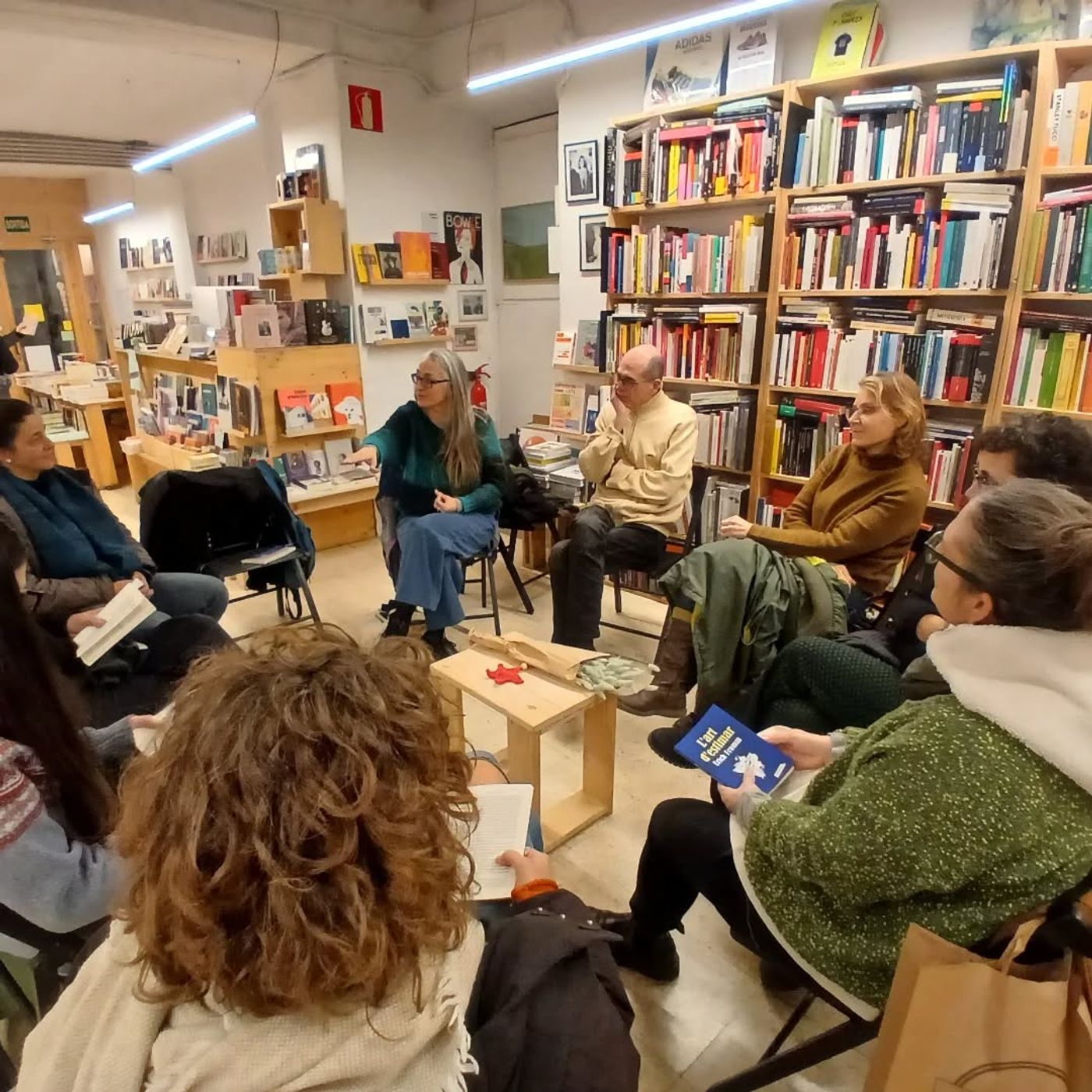 Dial interior (13 - Tuti Cirera i Eva Marichalar (L'Estrangera)) 08 01 25