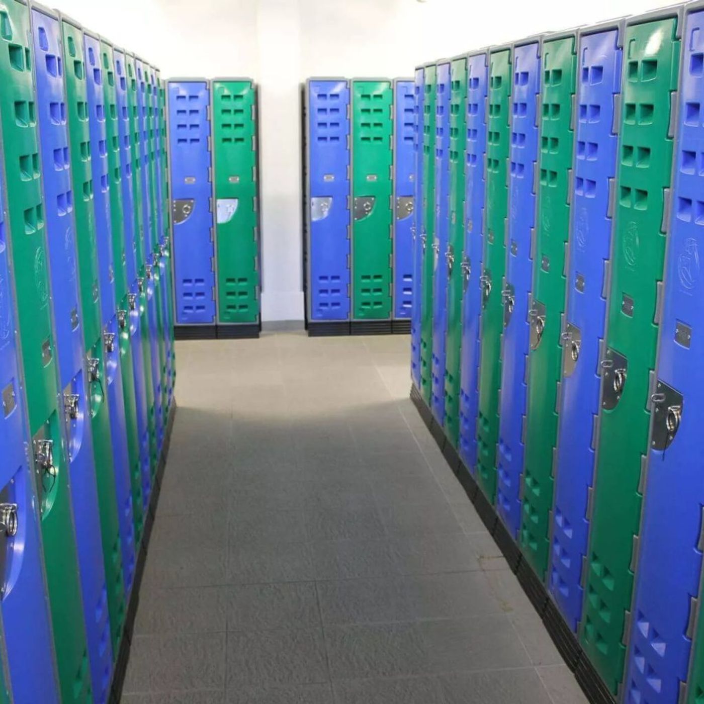 Improving Employee Organization & Productivity with Plastic Locker Systems episode artwork