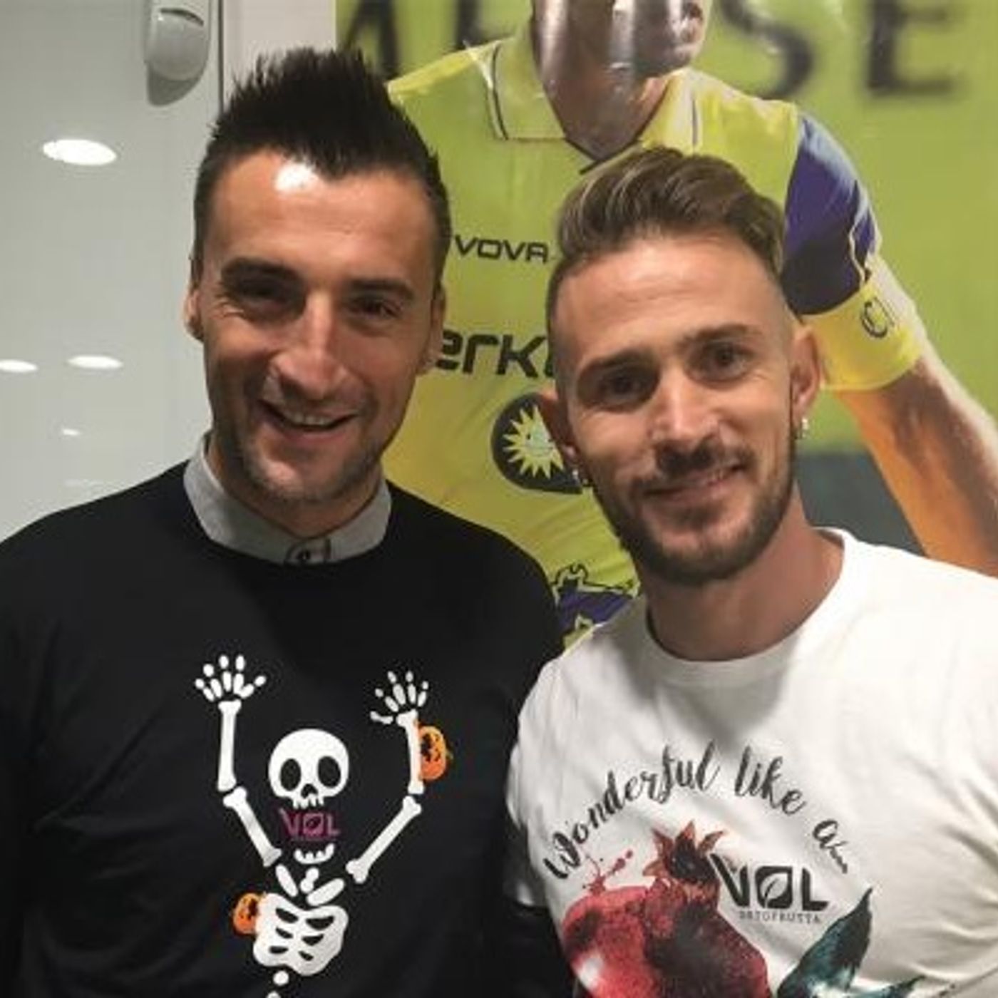 GENNARO SARDO E FLORO FLORES A CASA CHIEVO!!! episode artwork