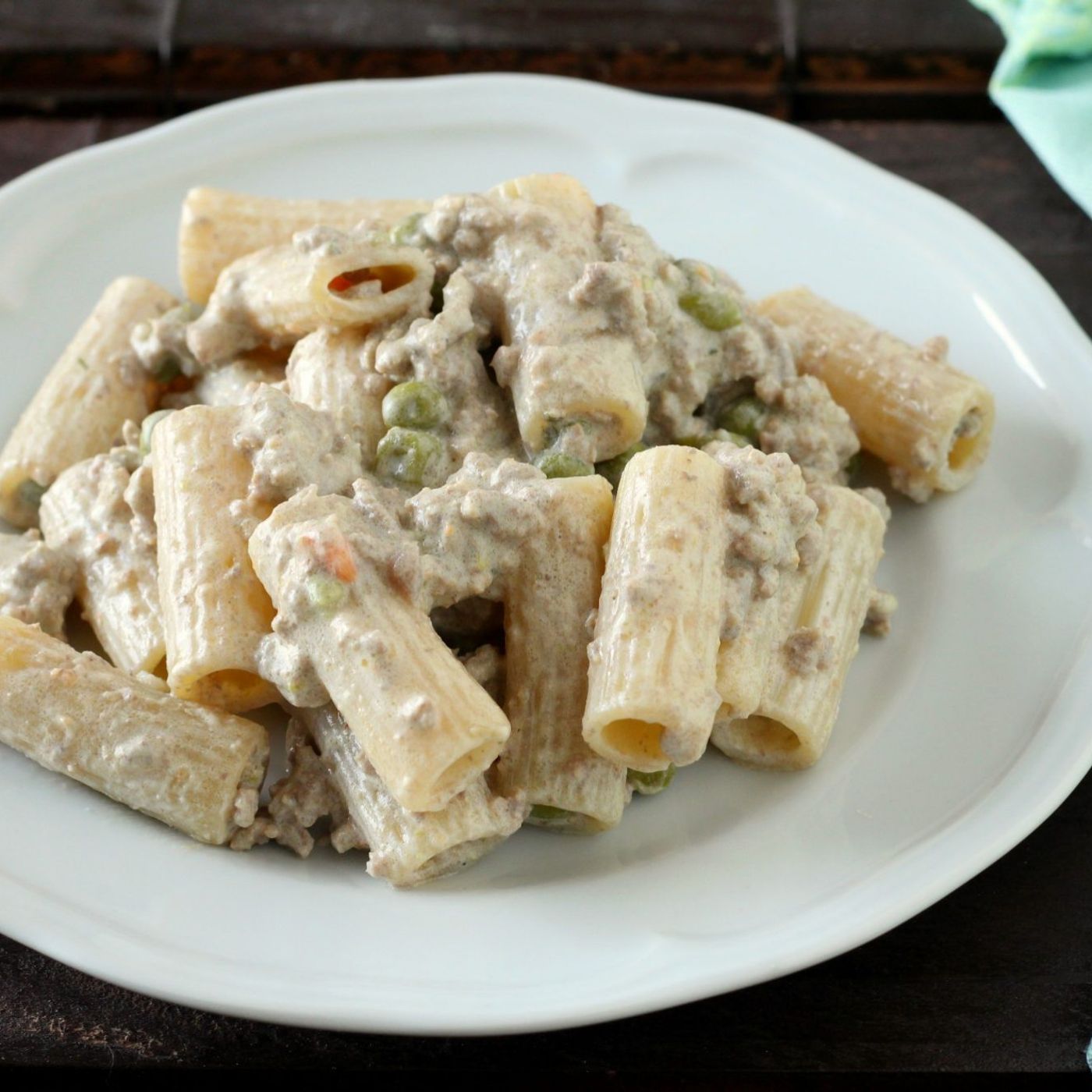 Pasta con panna, piselli e ragù bianco episode artwork