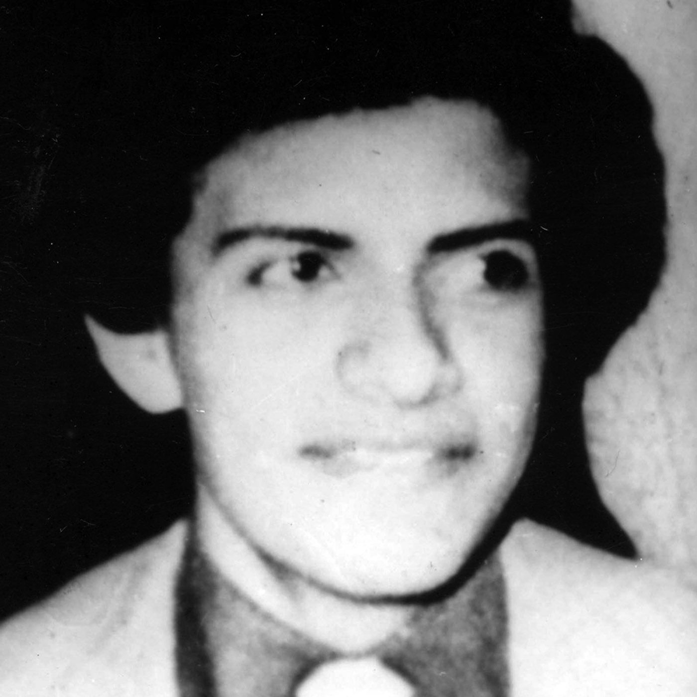 196 abrazos contra el olvido