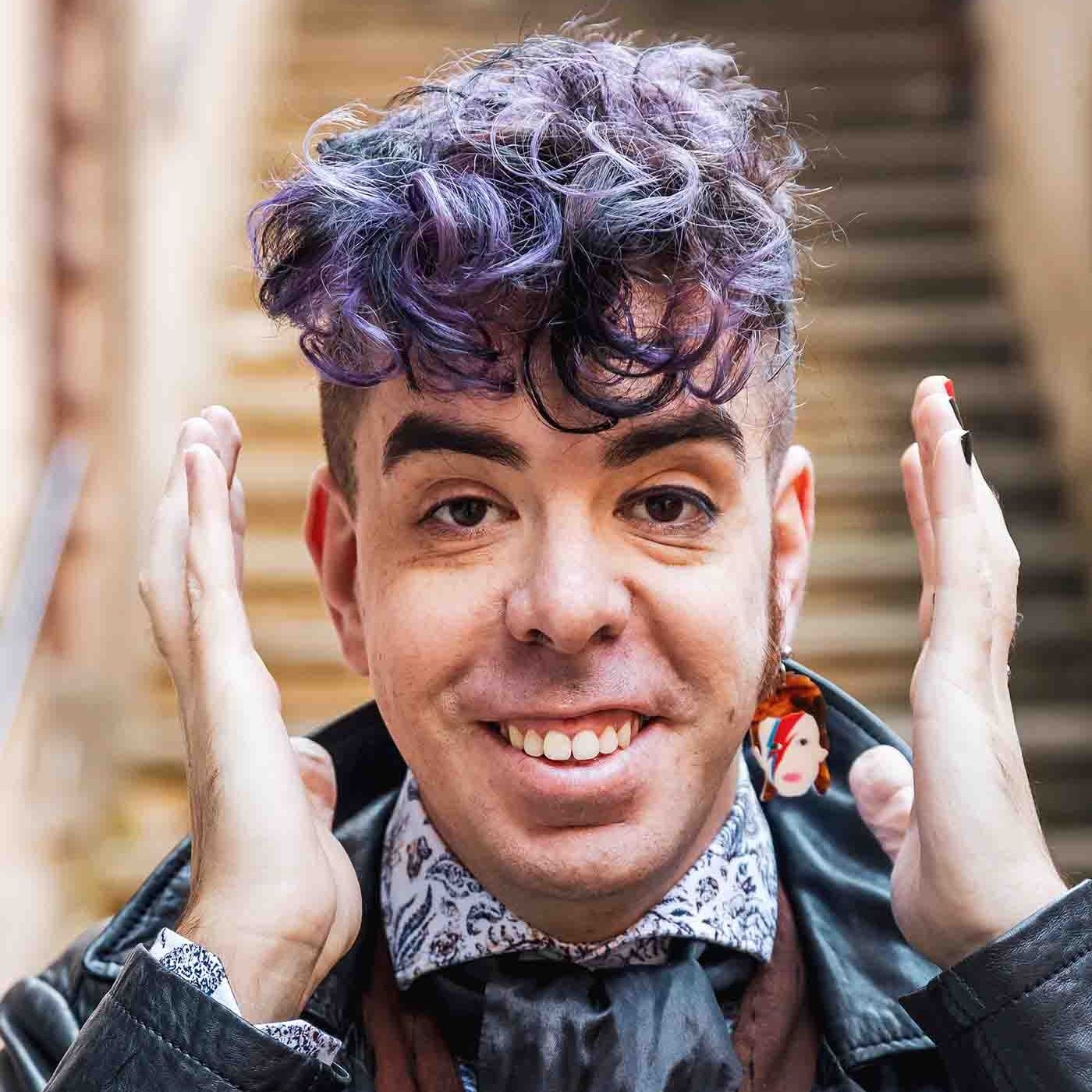 Atti oShany in luogo pubblico (2016)