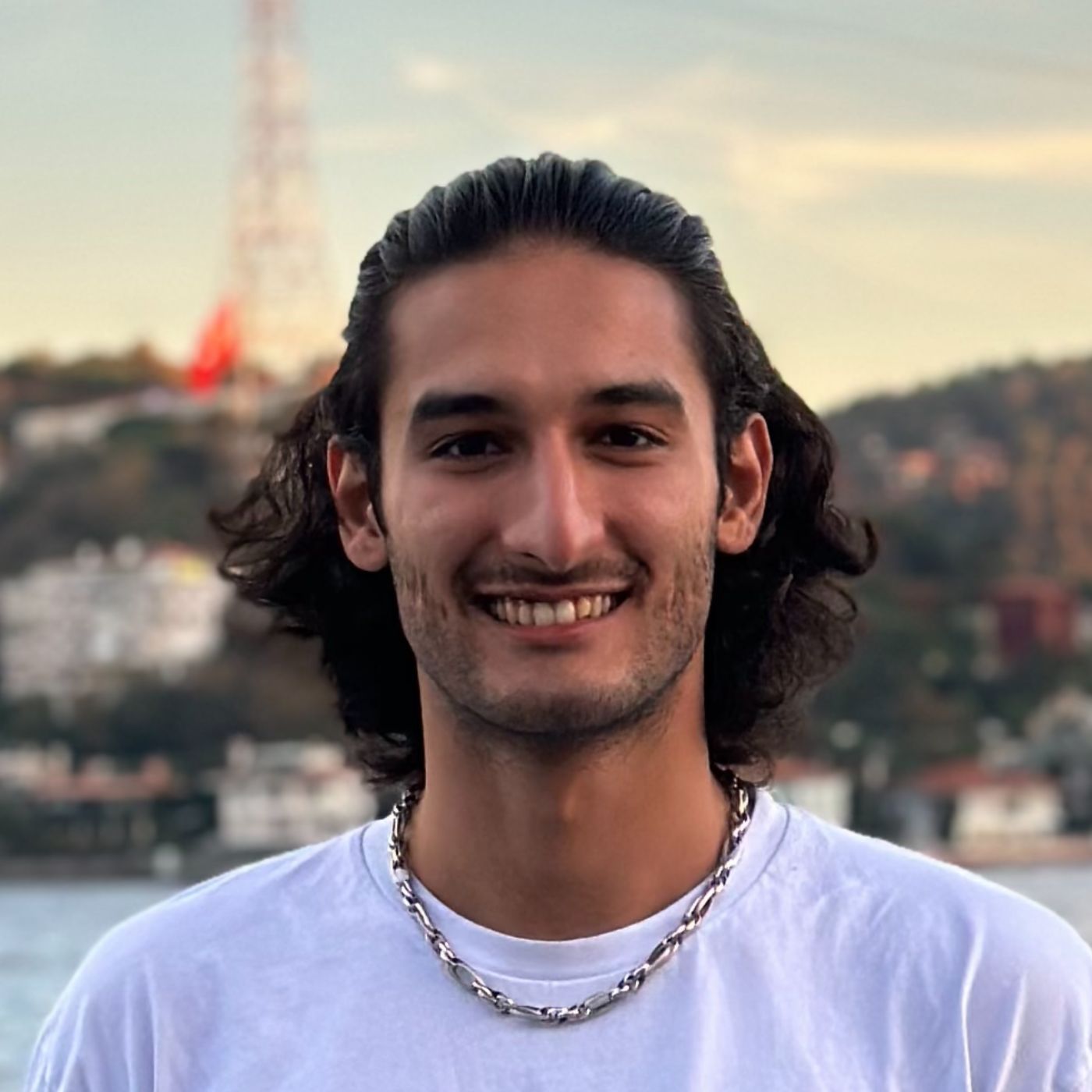 Daniel Jarrahi
