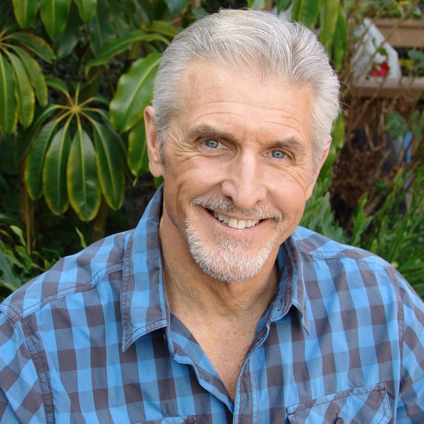 EPI 62 SOAPS IN REVIEW W/ACTOR MICHAEL SWAN & THEN RECAPS OF B&B Y&R GH Days episode artwork
