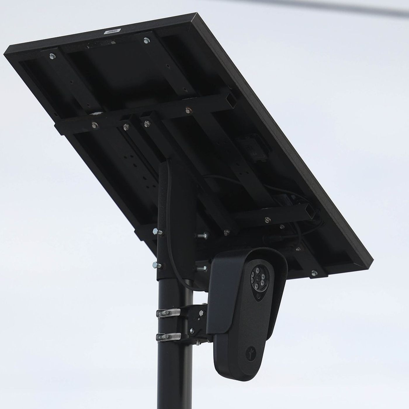 Sterling man tells council of privacy concerns with Flock cameras: ‘It is a digital dragnet that never sleeps’ episode artwork