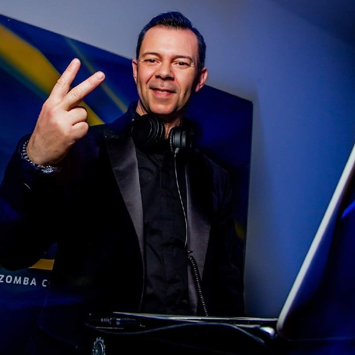 Radio KING Bachata Sensual Studio