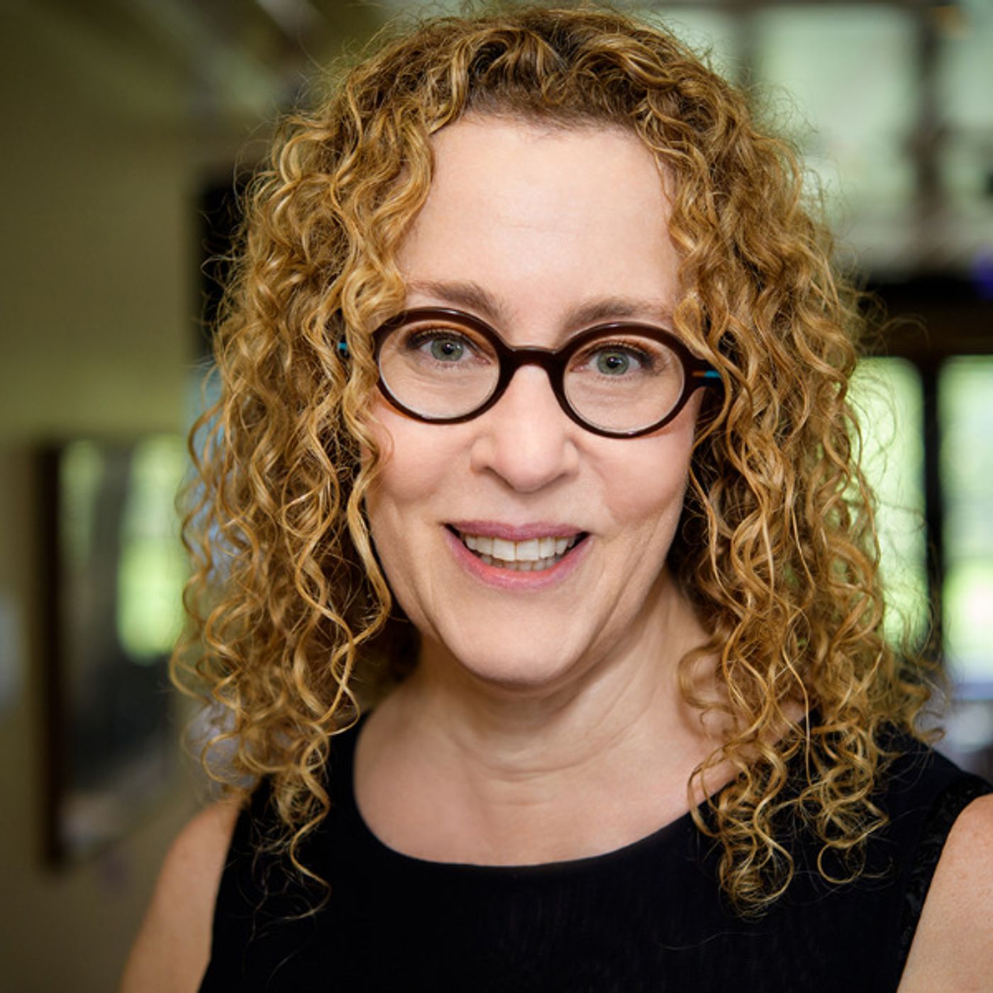 CEO/trainer/consultant Beth Granger of LinkedIn is my very special guest! episode artwork