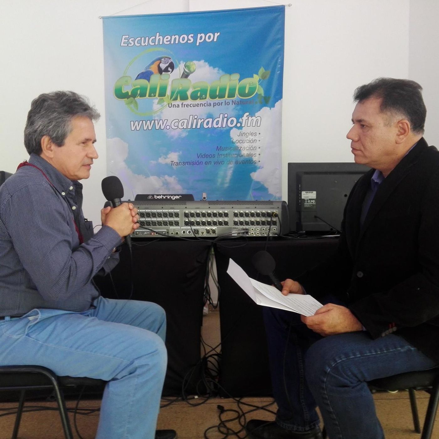 PROGRAMAS RELEVANTES CALIRADIO