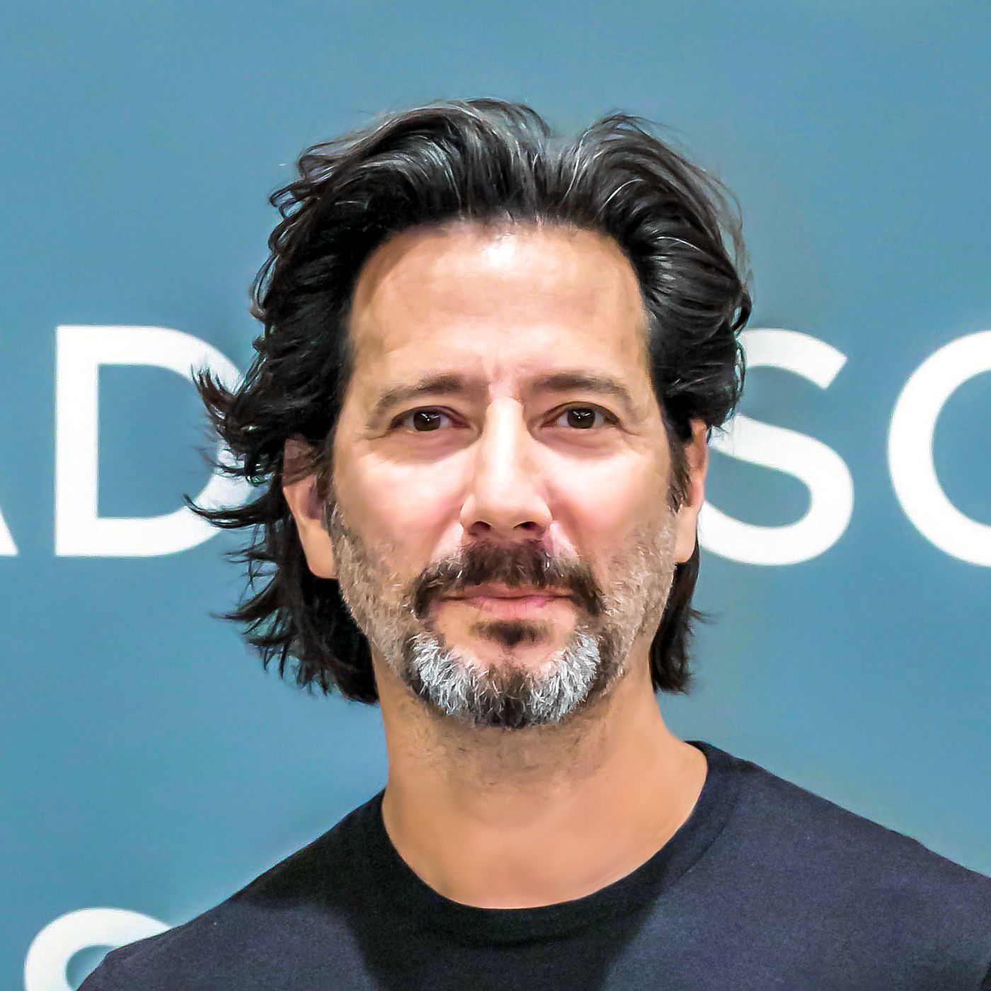 Henry Ian Cusick Who Starred as Jesus 9:19:21 9.26 PM episode artwork