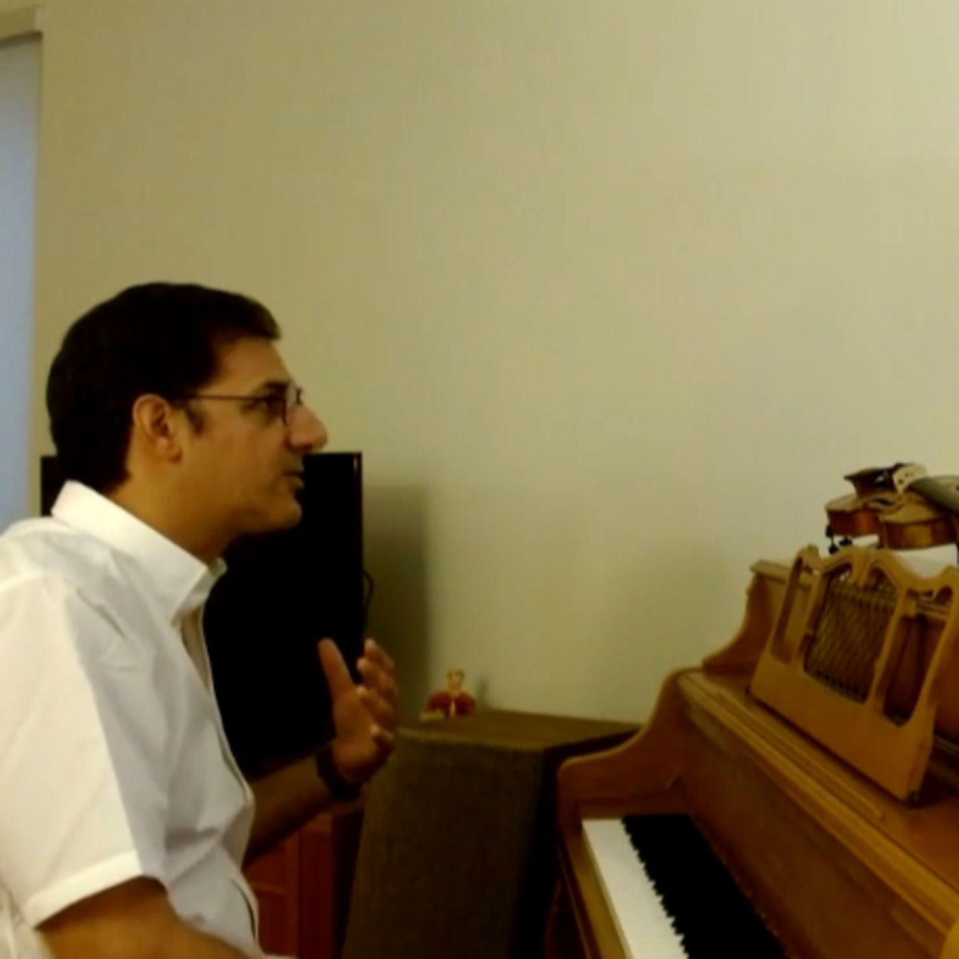 Conversations with Musicians, with Leah Roseman