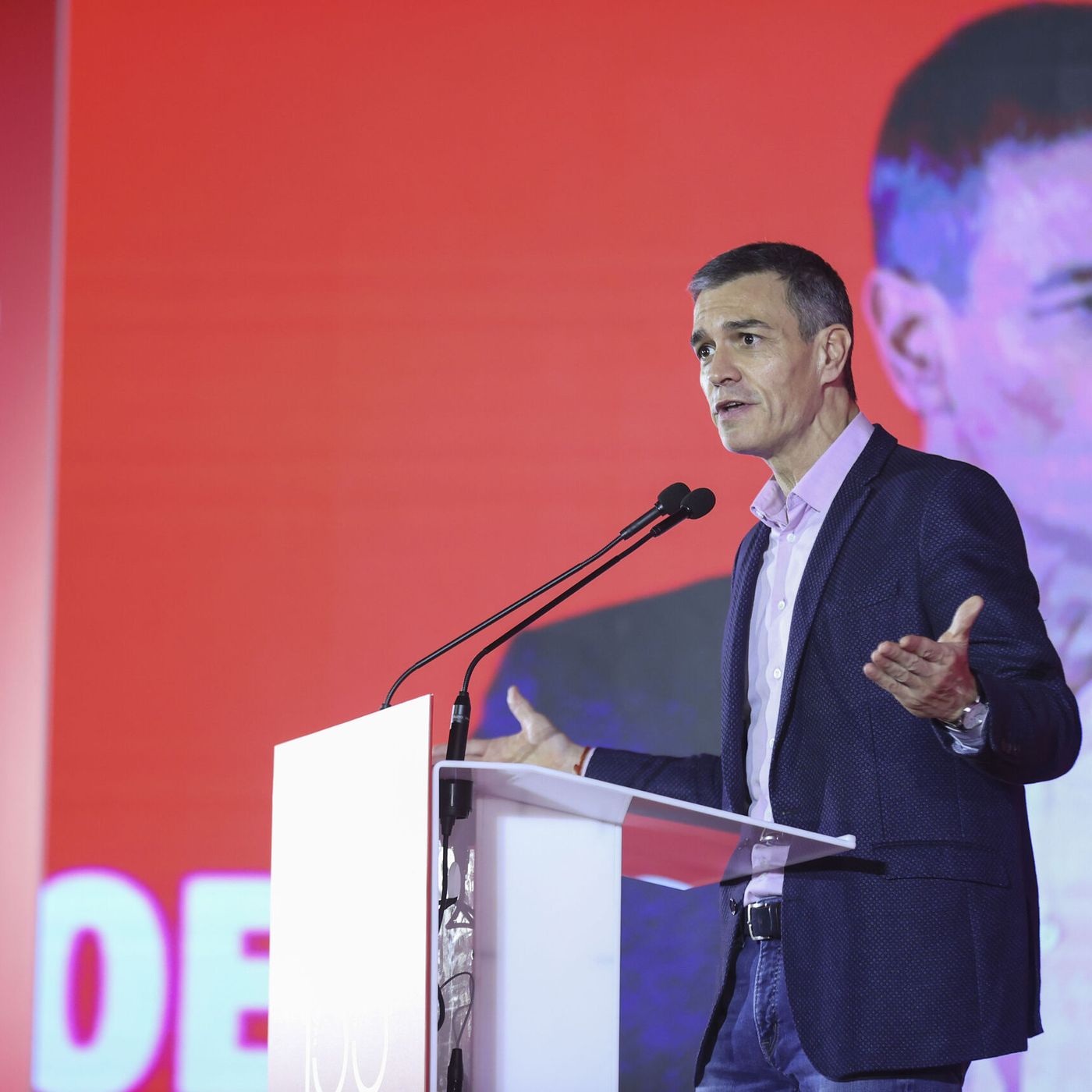 Las Noticias de La Mañana: La cloaca socialista "apesta a masonería radical"