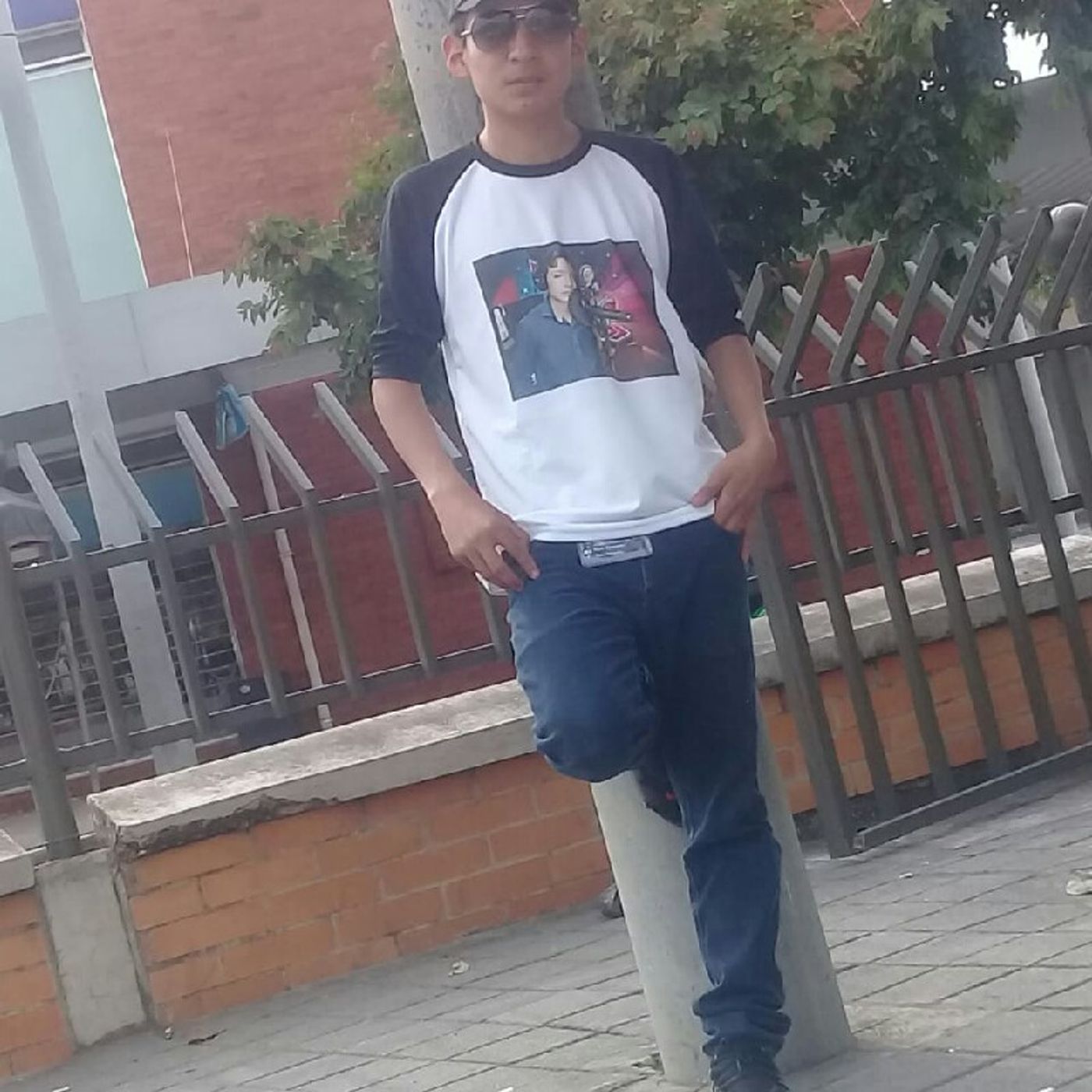 02.Un Mes Mas Con Tigo...2019