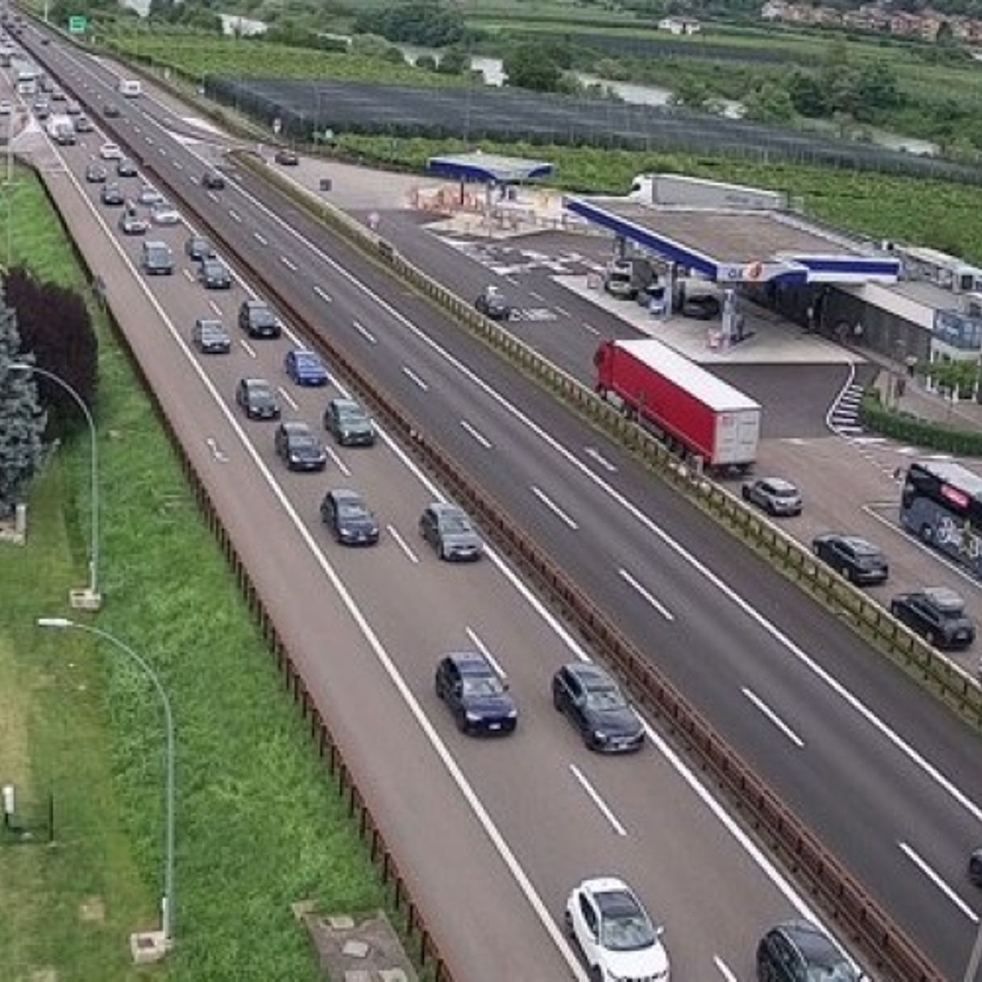 Ponte 1 Maggio, sono 7 milioni gli italiani in viaggio episode artwork