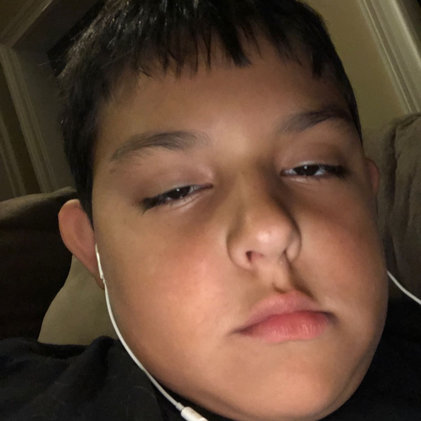 My very first episode and I’m sleepy. Lj podcast#1