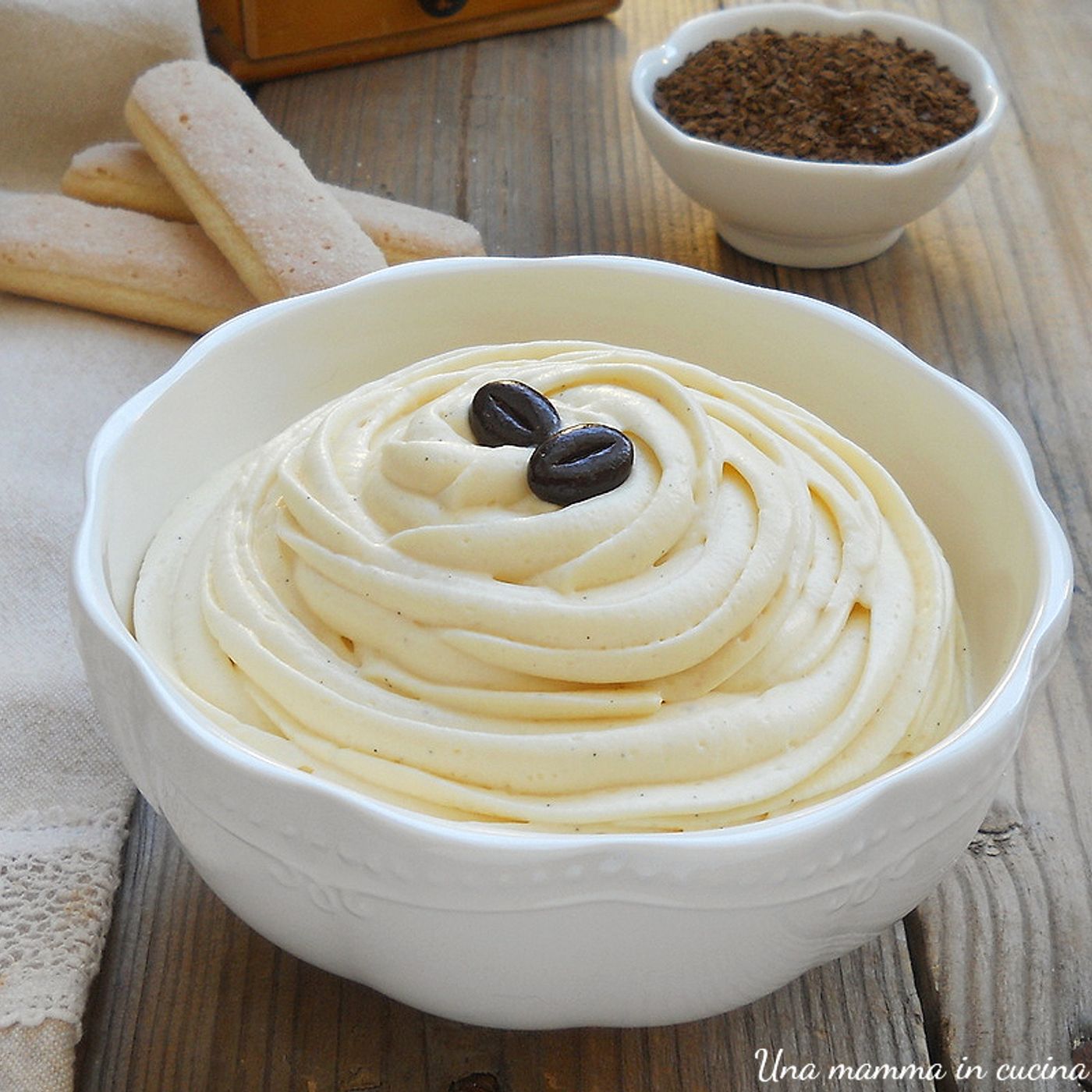 Crema al mascarpone episode artwork