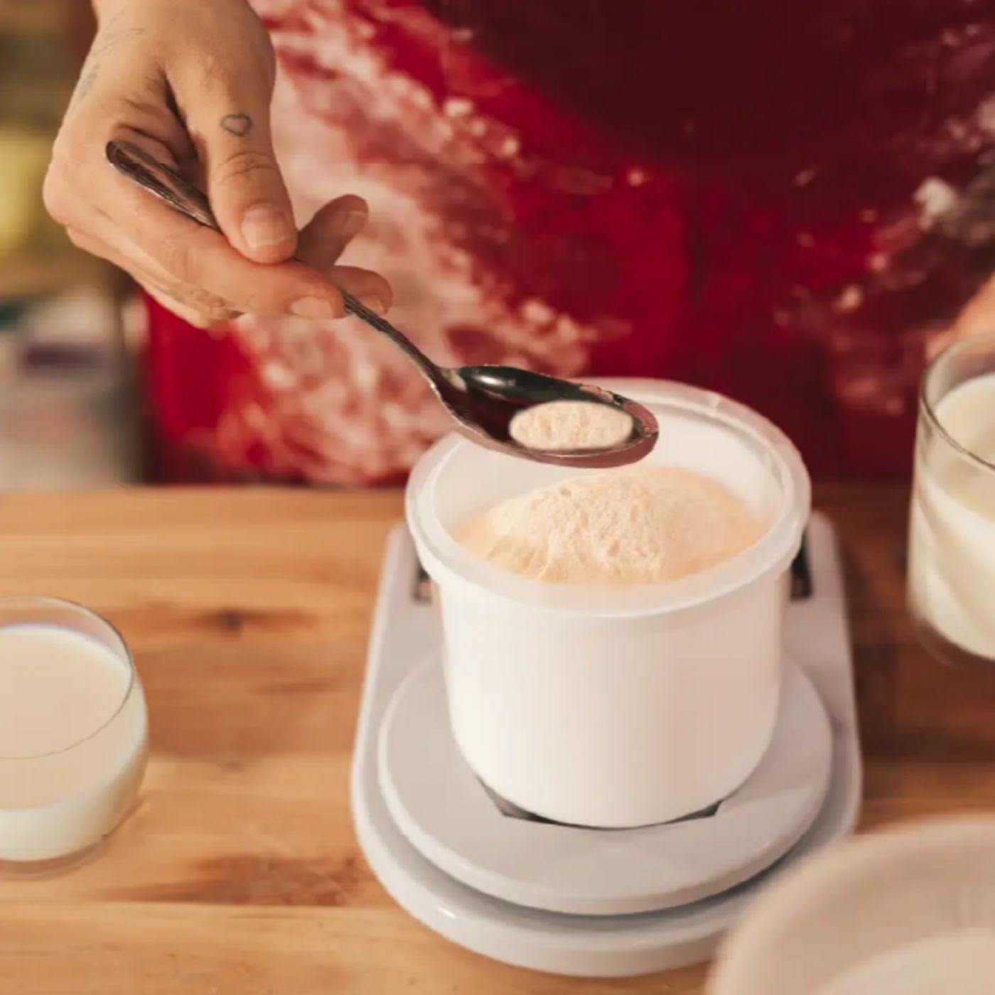 Vitamin E & Skin After 40: Science, Myths, and Solutions