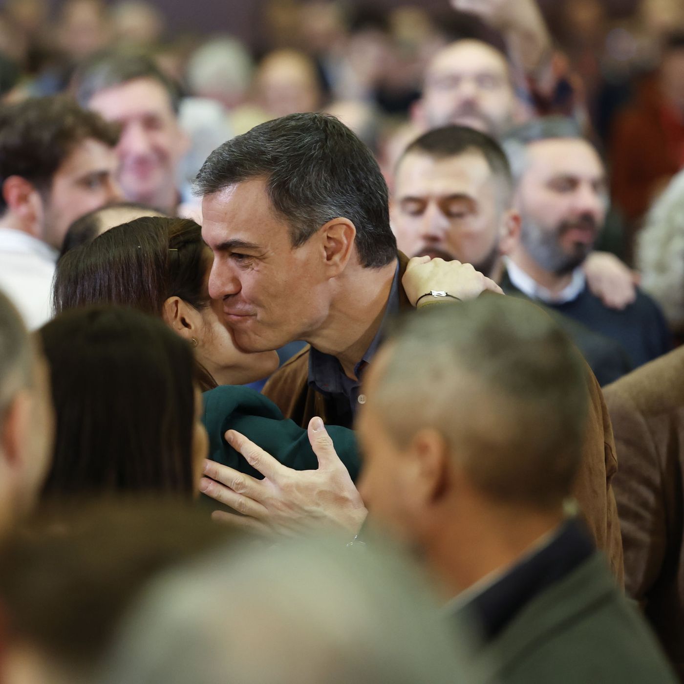 La República de los Tonnntos: Las "dos perlas extraordinarias" de Sánchez sobre corrupción y verdad