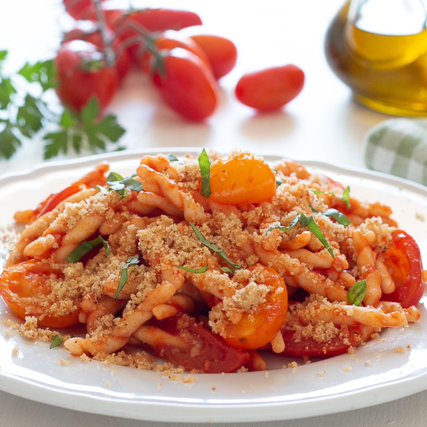 Pasta con pomodorini e mollica episode artwork