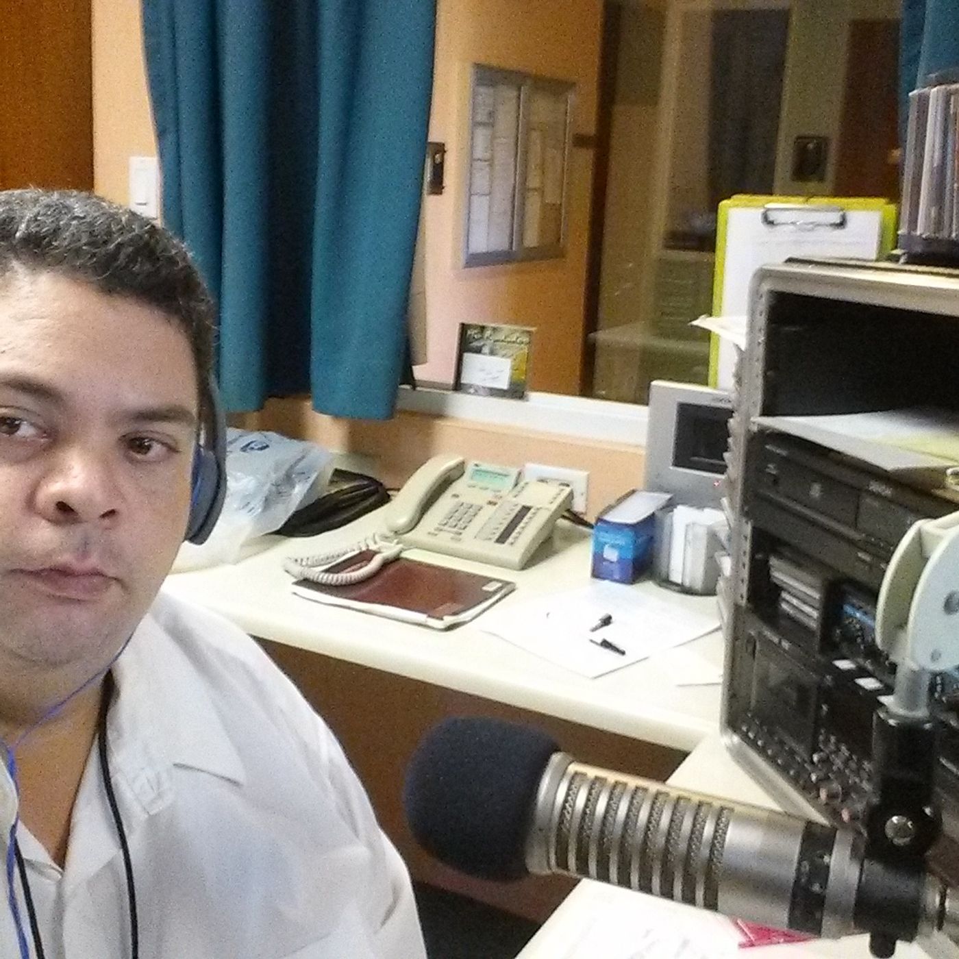 poderdediosradio.spreaker.com cover art