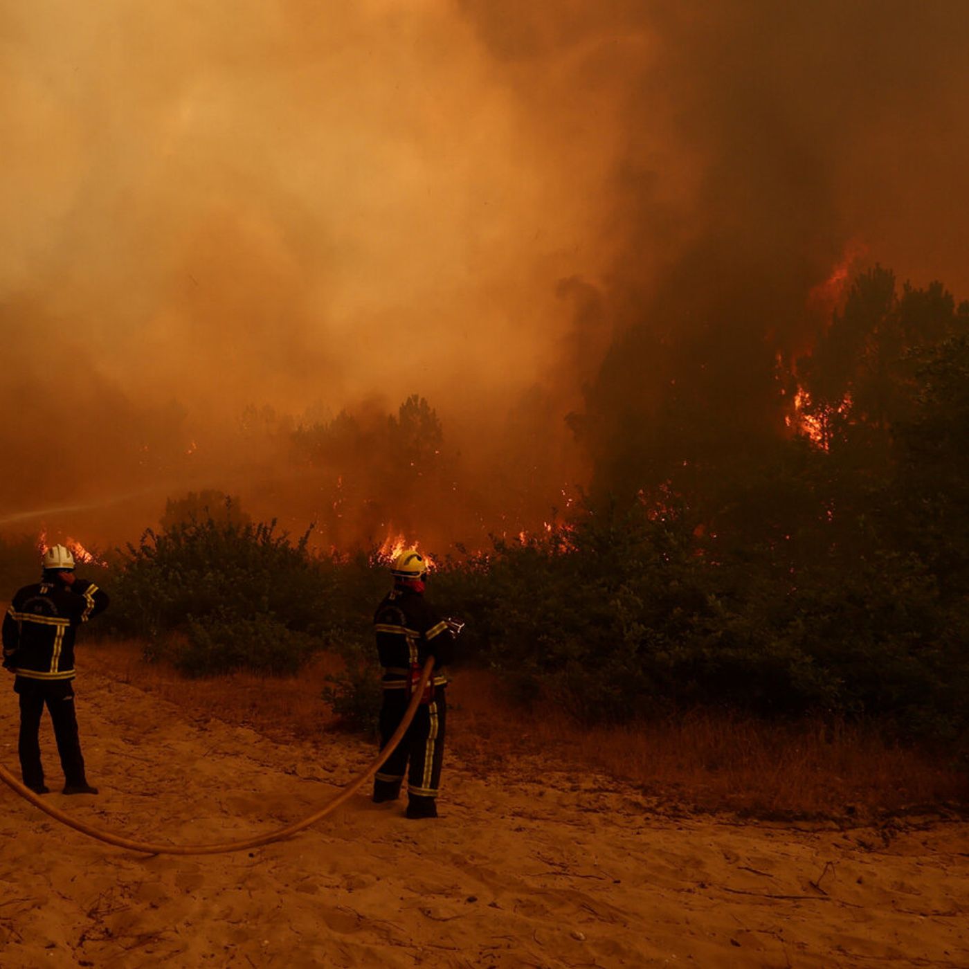Scary video shows European fires that have displaced over 250,000 in France, Spain and beyond