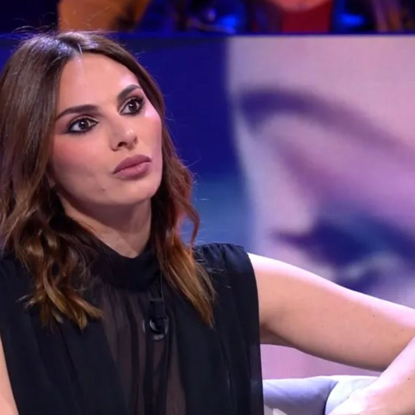 Crónica Rosa: Irene rosales vuelve a TV y deja de ser la mantenida