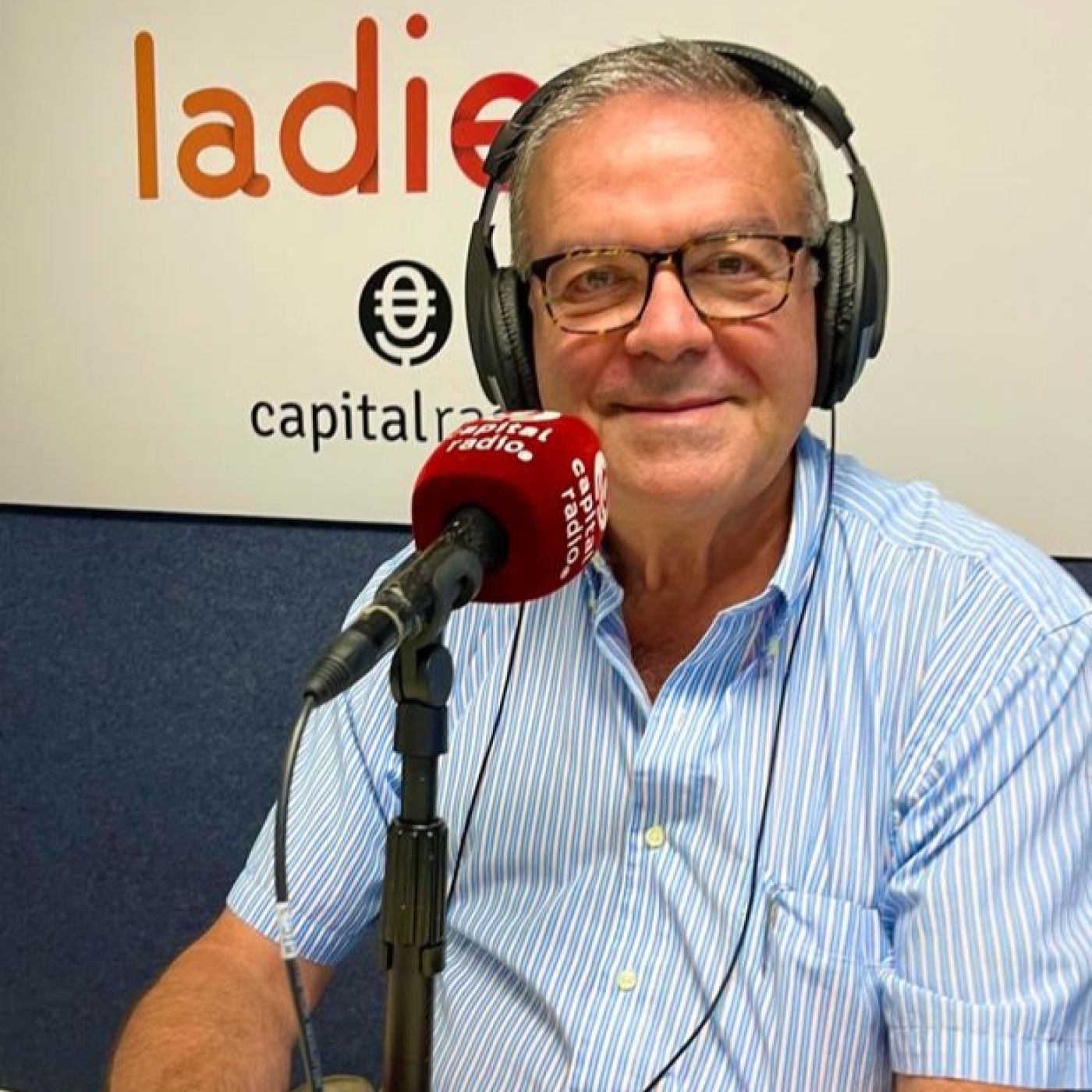 La Diez Capital Radio