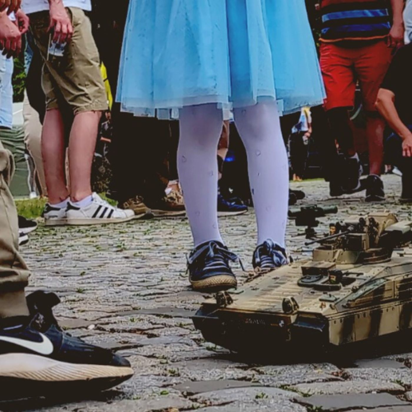 Die Panzer-Party - von Nicolas Riedl episode artwork