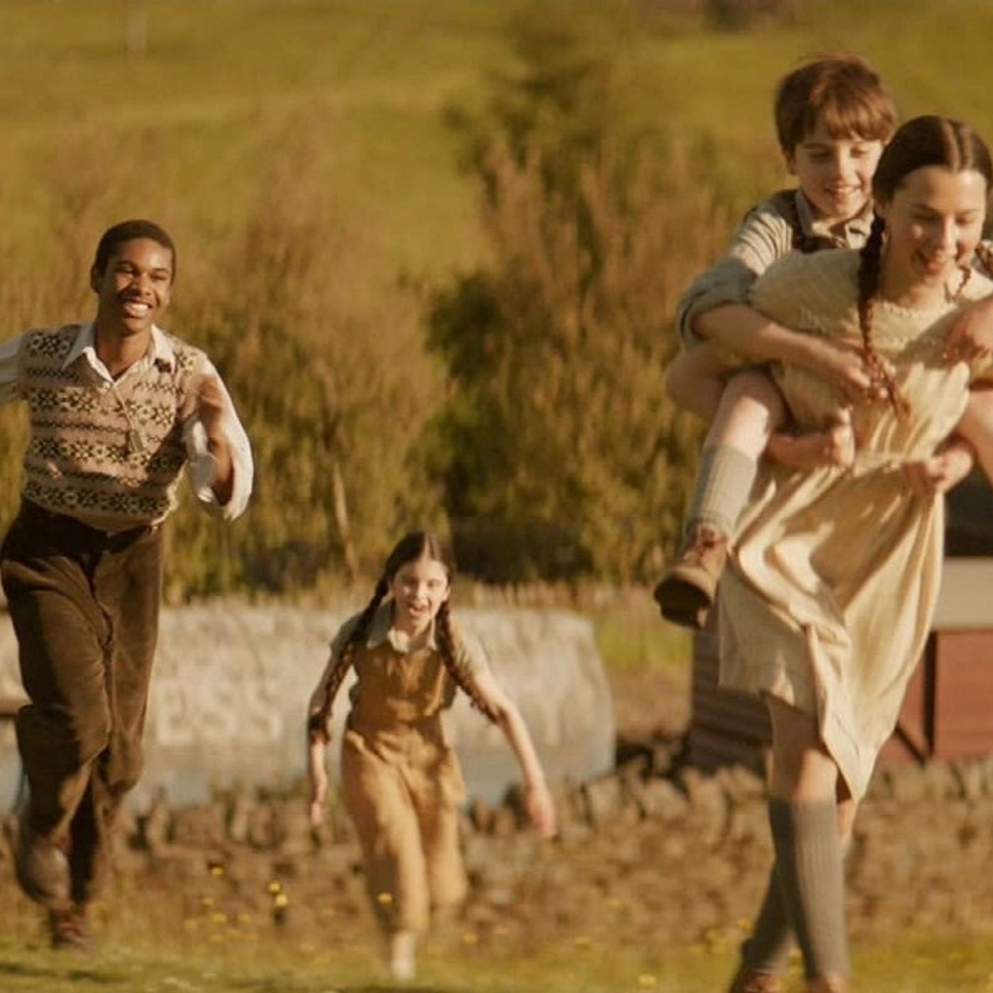 Subculture Film Reviews - THE RAILWAY CHILDREN RETURN (2022) episode artwork