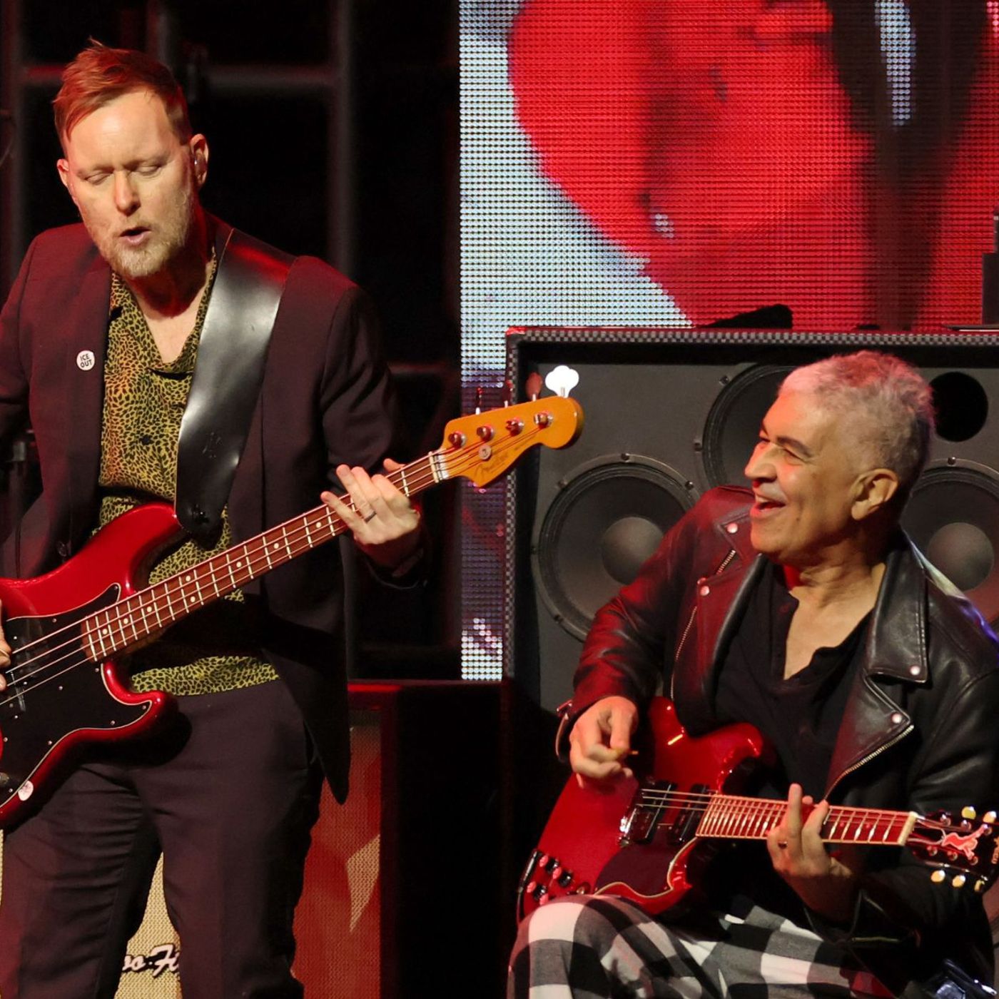 Watch Nate Mendel return to sing Sunny Day Real Estate as Foo Fighters cover ‘Seven’ episode artwork